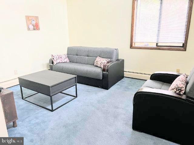 HIDEOUT THE - Residential Lease