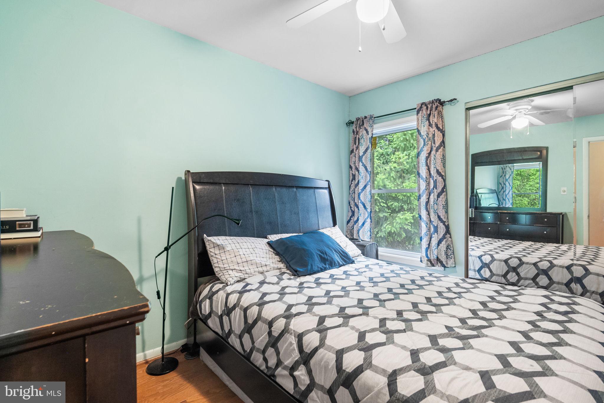 MONTCLAIR MANOR - Residential