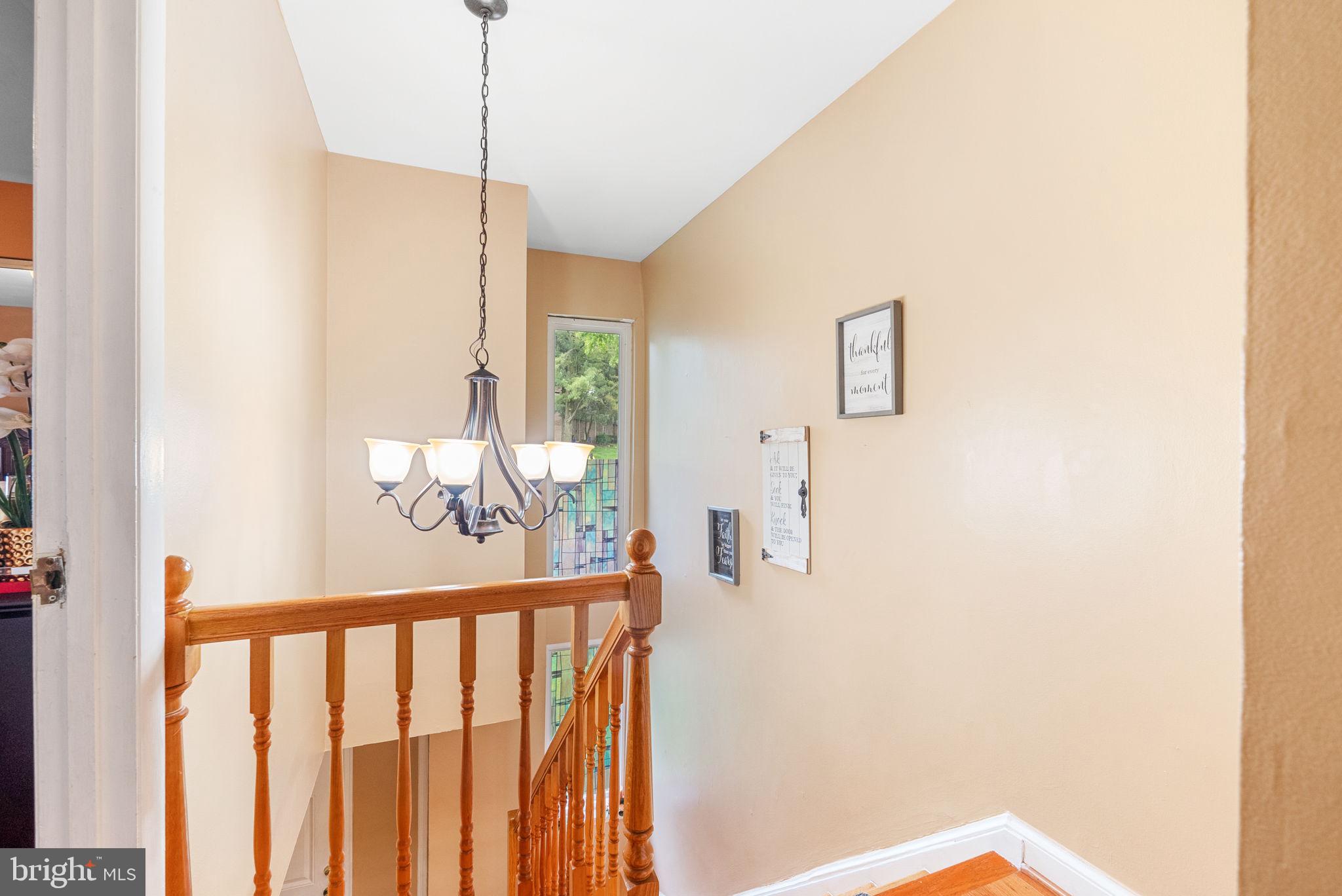 MONTCLAIR MANOR - Residential