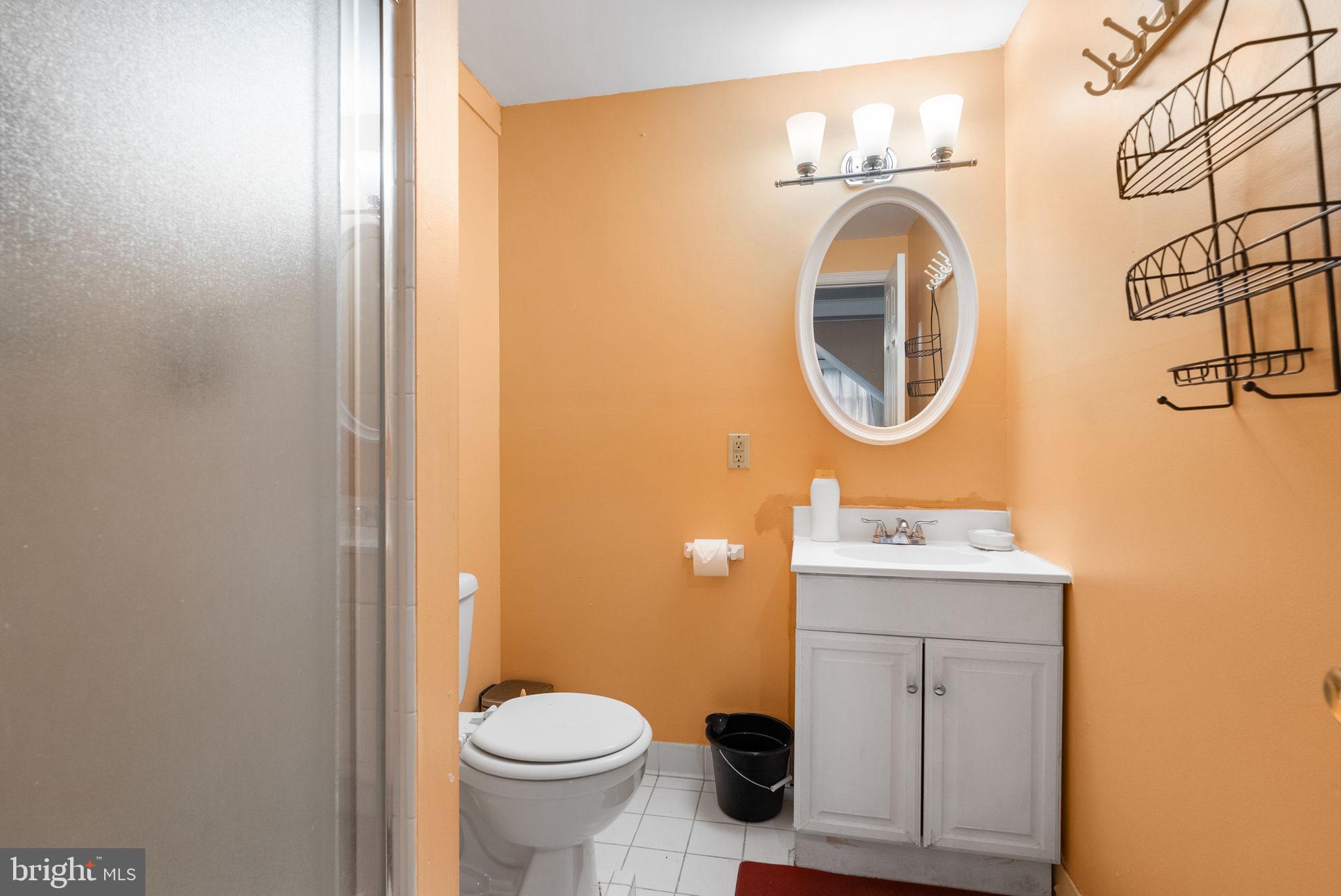 MONTCLAIR MANOR - Residential