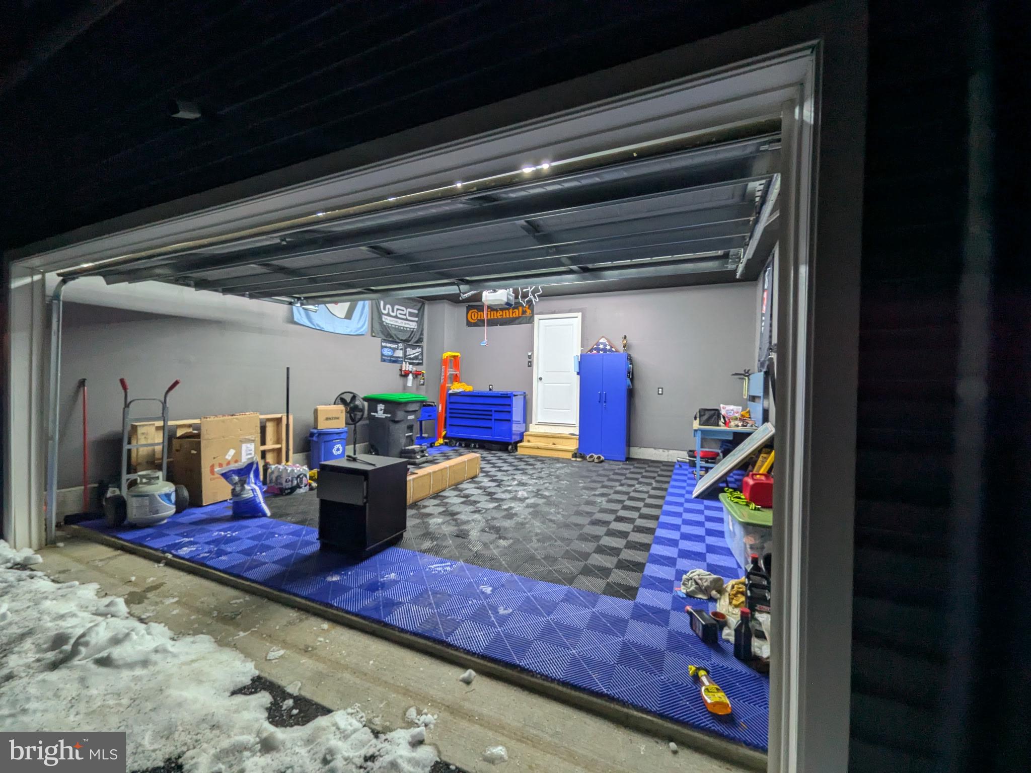 CARDINAL POINTE - Residential