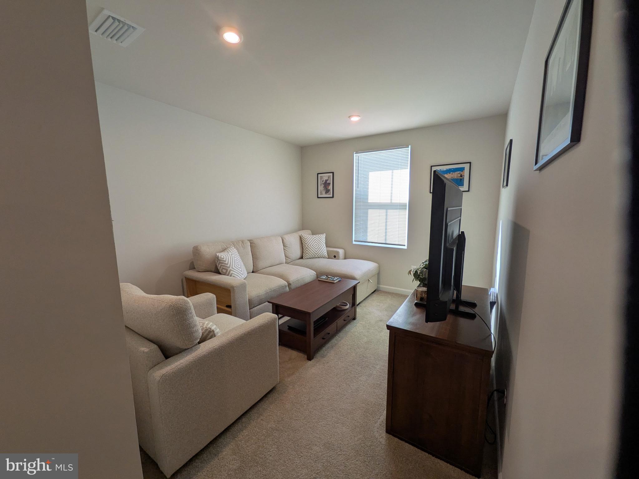 CARDINAL POINTE - Residential