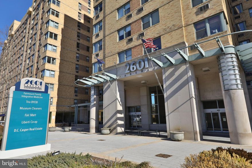 Bright and inviting studio in move-in condition. Facing north, this unit features beautiful parquet floors and ample closet space. Other amenities include a washer/dryer in the unit, gas stove, and a dishwasher.

2601 Pennsylvania Avenue is one of the most popular buildings in the Museum District. The building has 24-hour concierge service, a private gym, a conference room, and a small kitchen for all residents. There is a convenience store and a restaurant in the building as well. There is also a free shuttle bus that takes you into Center City, the heart of Philadelphia. 

There is an additional laundry room with many washers and dryers

The building is located near Philadelphia’s iconic art museum. Make this gem your own!

The property is being sold in AS-IS condition

The special assessment of $ 47.51  per month, is paid by the seller for 2025