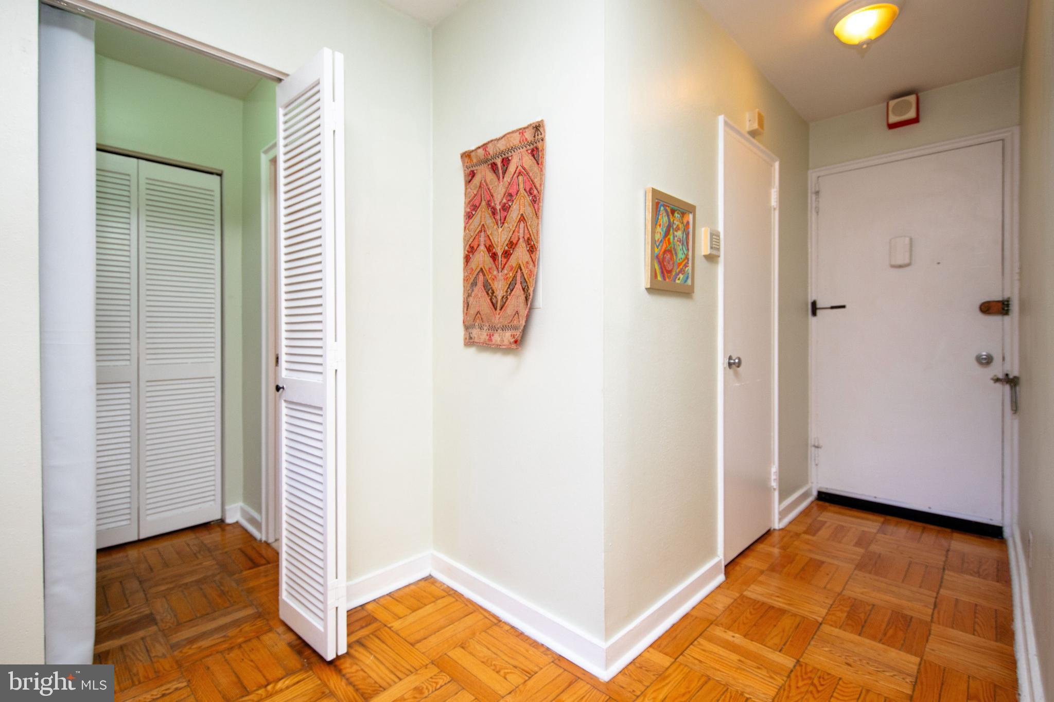 ART MUSEUM AREA - Residential