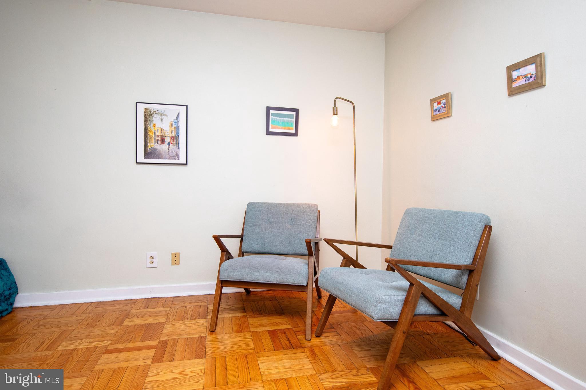 ART MUSEUM AREA - Residential