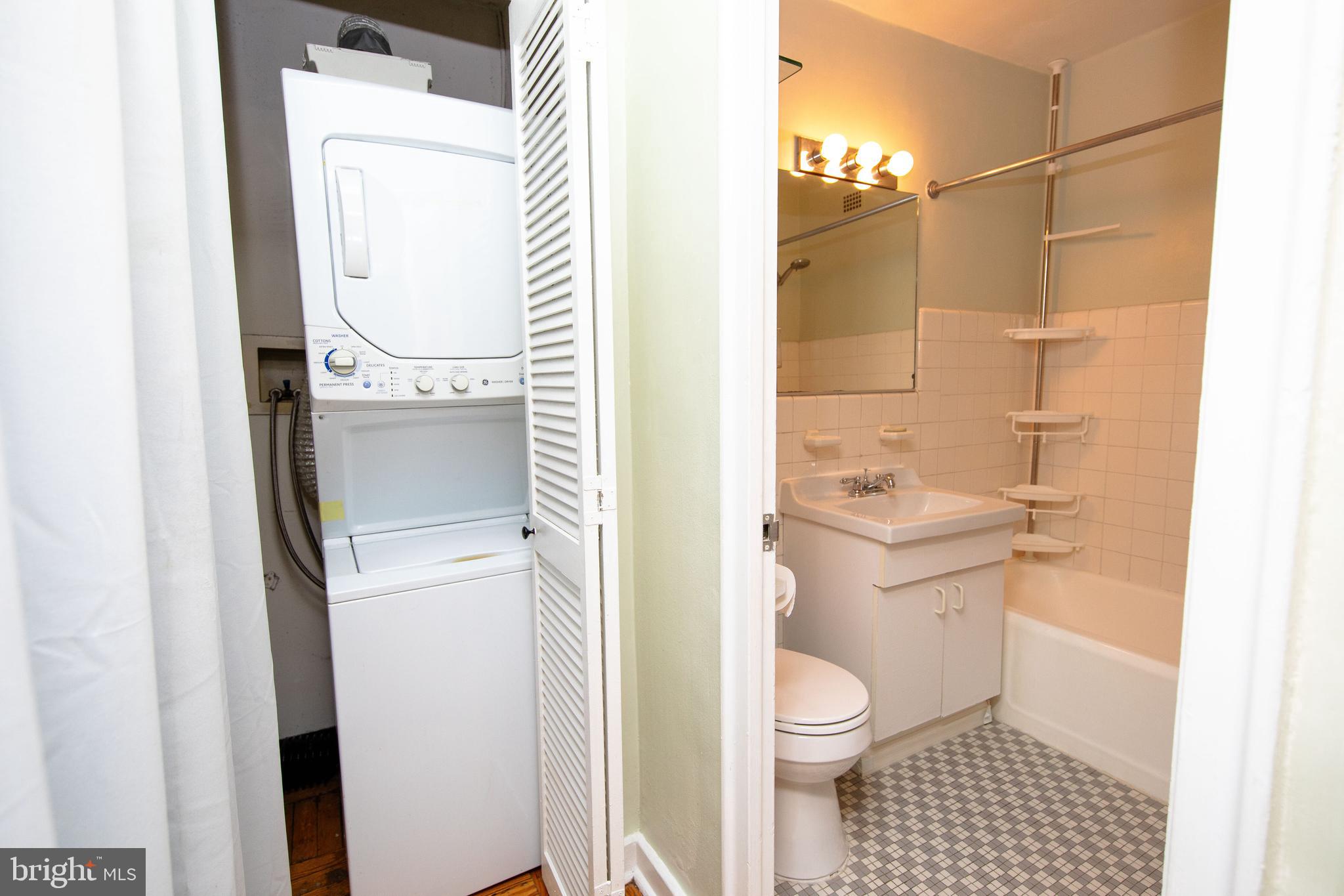 ART MUSEUM AREA - Residential