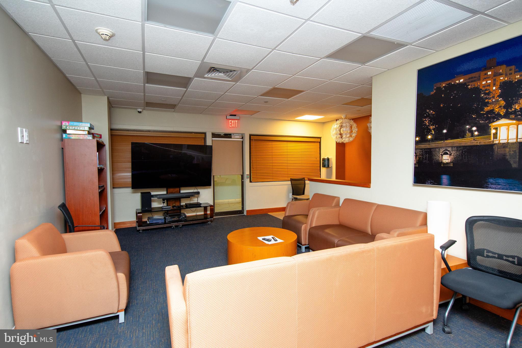 ART MUSEUM AREA - Residential