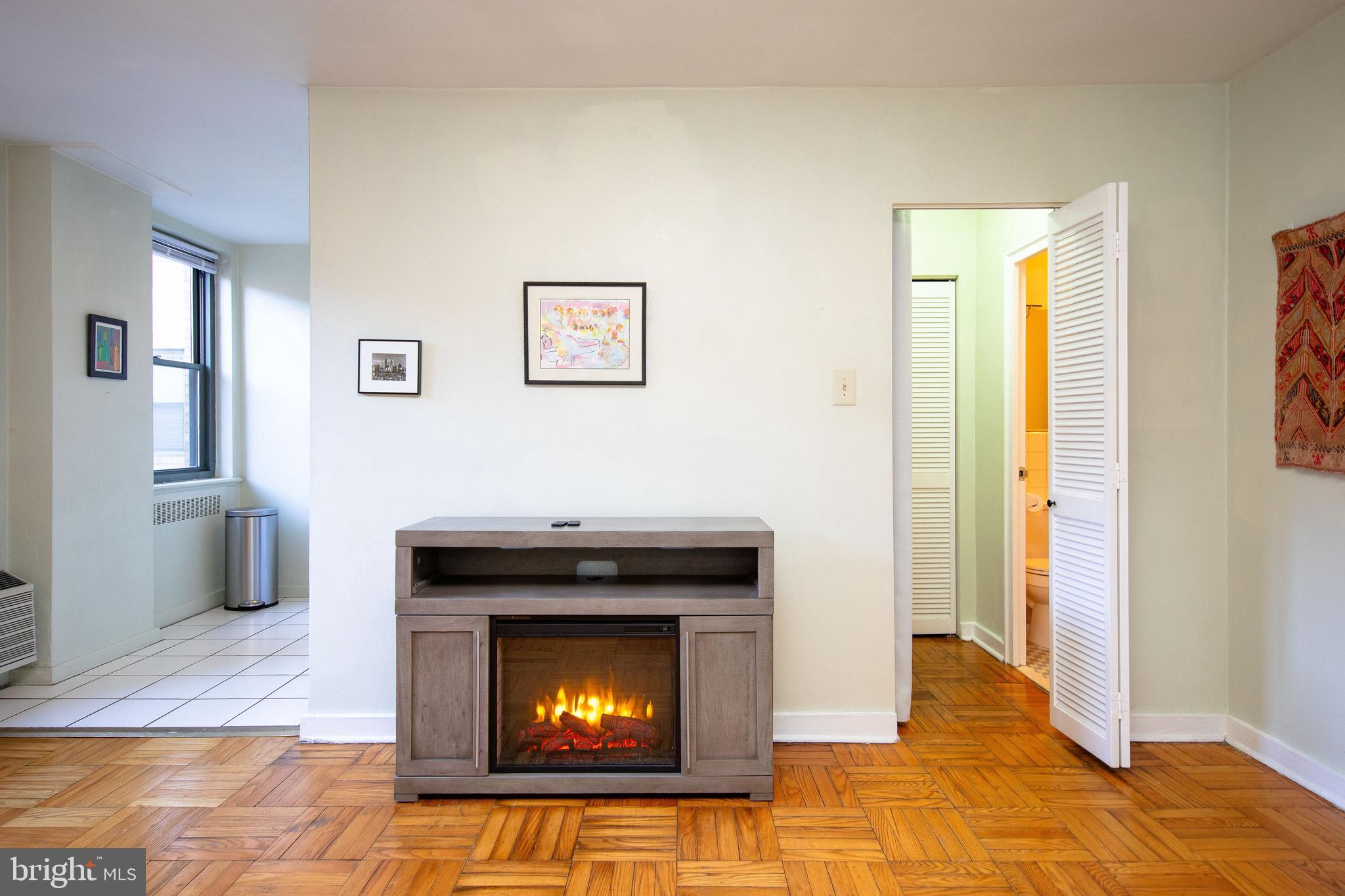 ART MUSEUM AREA - Residential