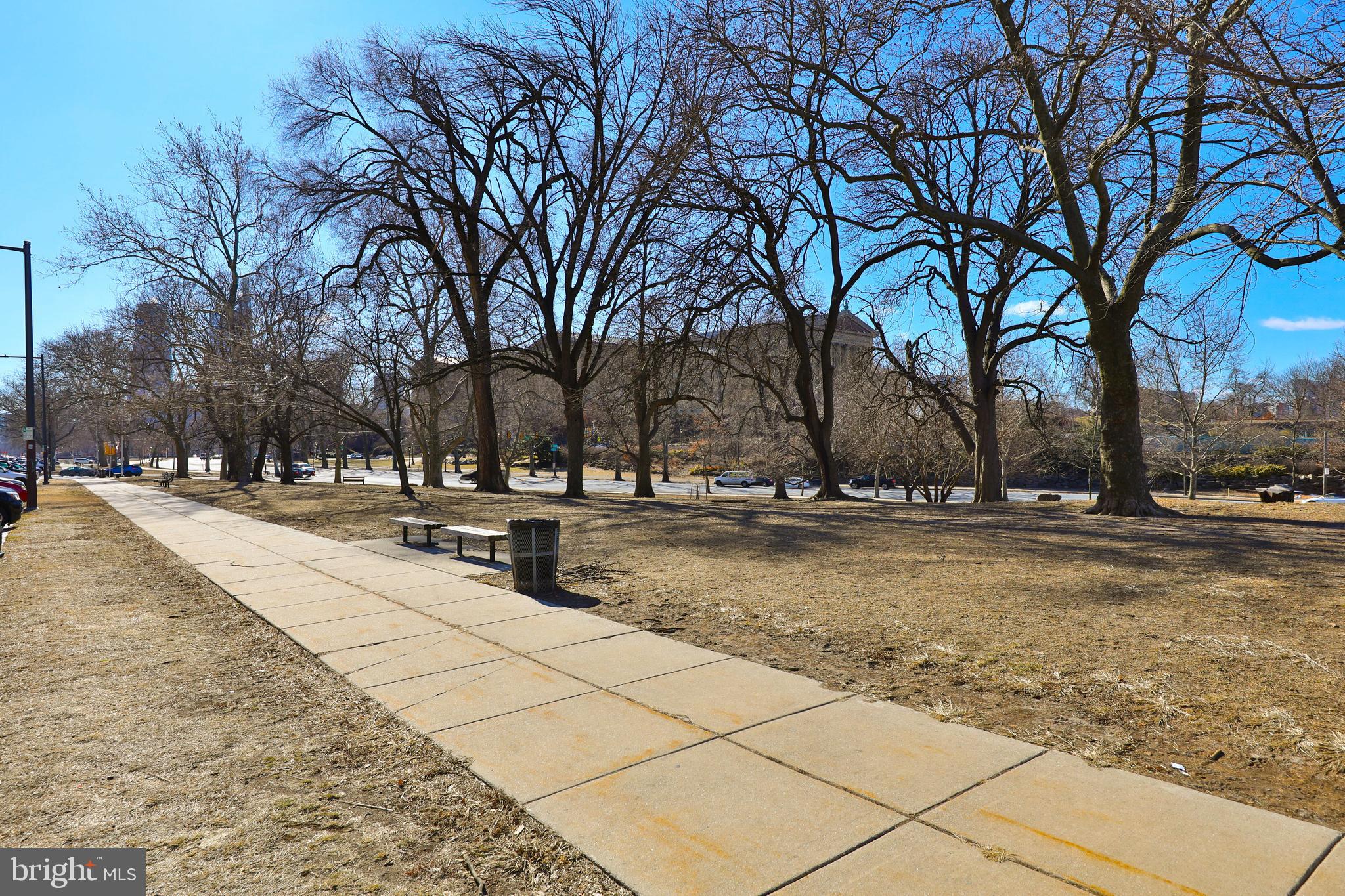 ART MUSEUM AREA - Residential