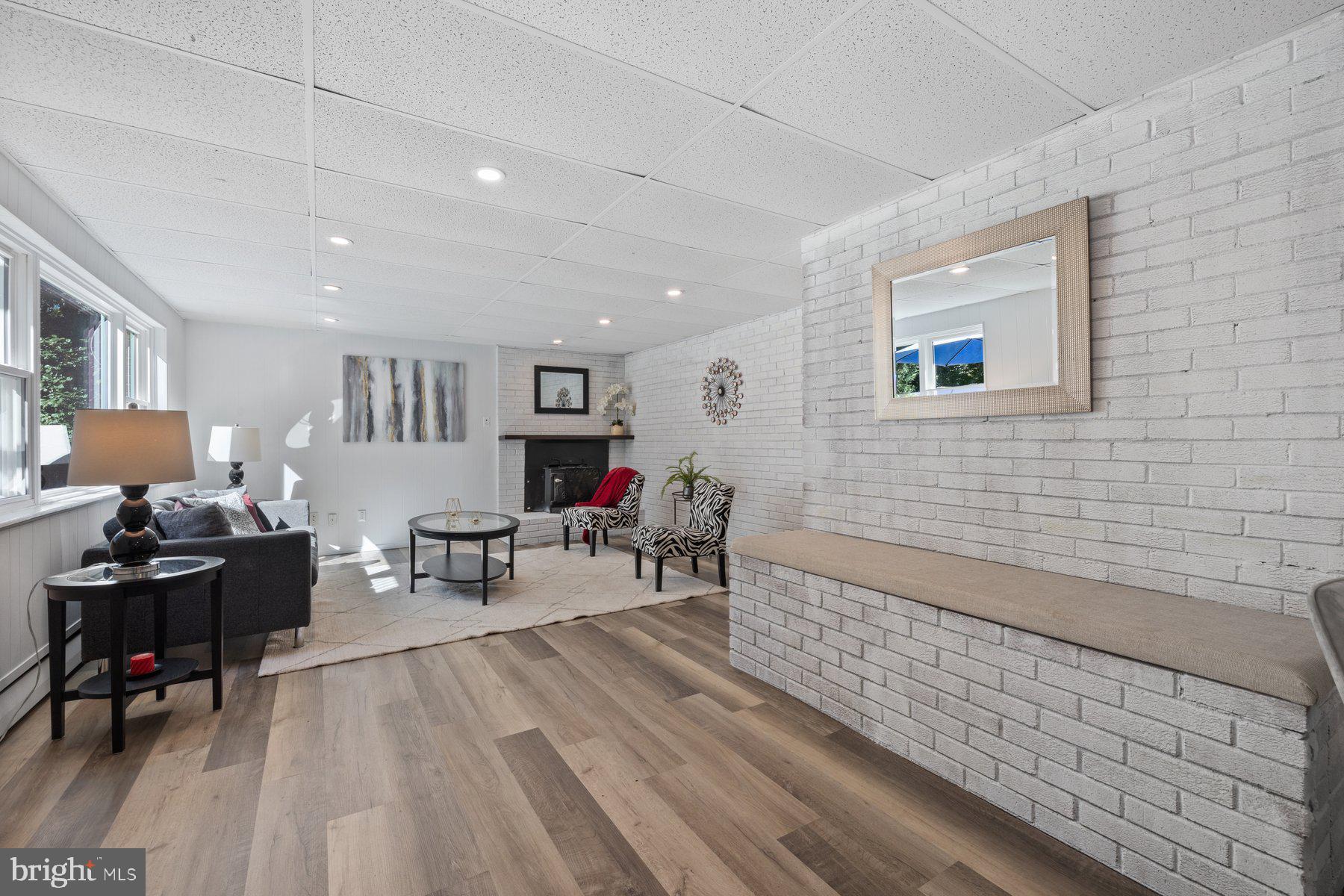 BRIARWOOD FARMS - Residential