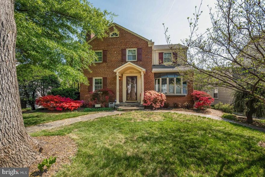 New Listing! 4BR/2BA up expanded colonial on quiet street only a short walk to D'twn Bethesda & Metro.  Main level Fam Rm addition w/gas FP,  Den, enlarged Island kitchen w/coffee bar area, primary BR with BA & large walk-in closet.  Huge 4th BR has large walk-n closet.  Rec Rm with LVP flooring. Replacement windows, upgraded baths, wood floors, & detailed moldings.  Screened porch, patio & deck in private backyard setting. Parking for2 cars.<br/><br/>School bus stop2 blocks away.  NIH green space only2.5 blocks away.  Easy walk to nightlife and activities in Bethesda. Quietest street in desirable Glenwood.