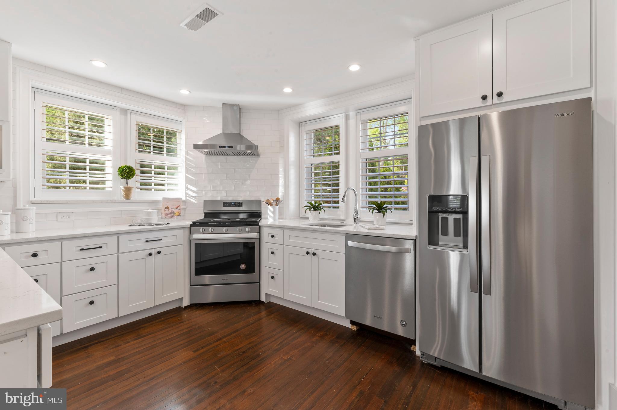 ARDROSSAN - Residential Income