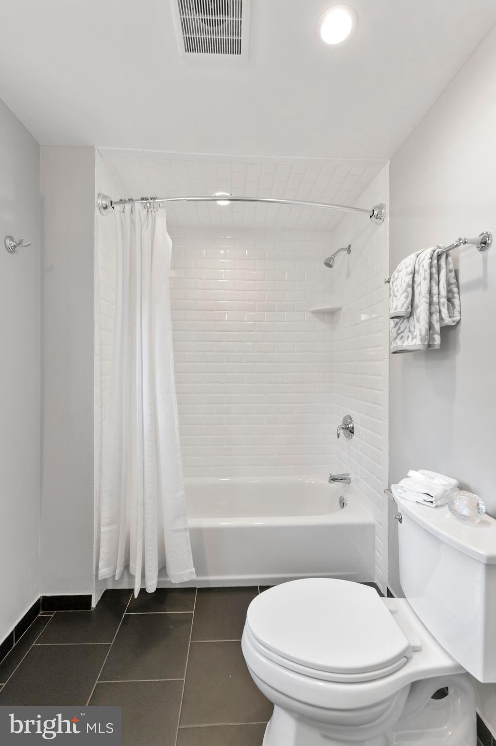 ARDROSSAN - Residential Income