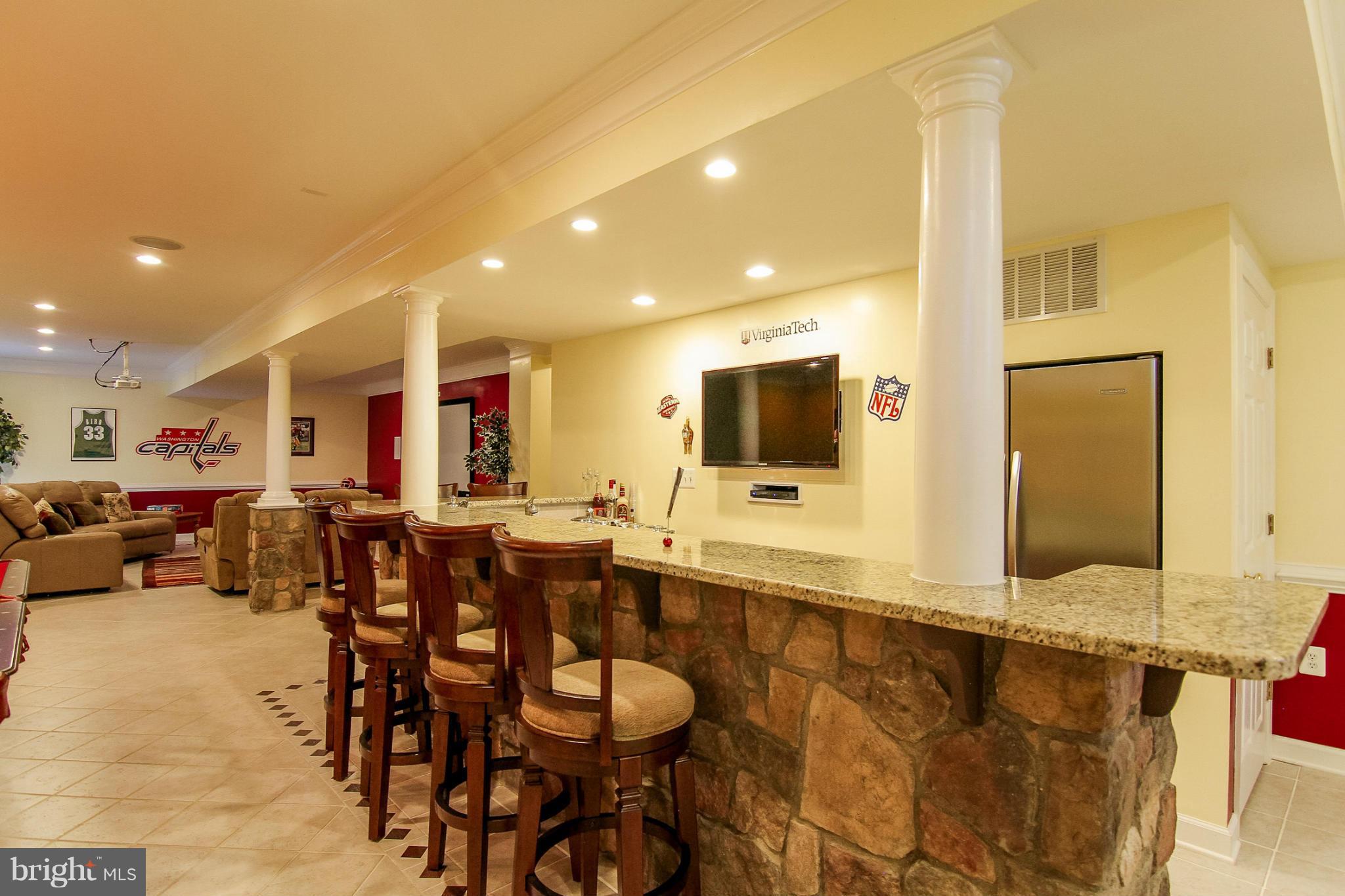 MACKENZIE MEADOWS - Residential