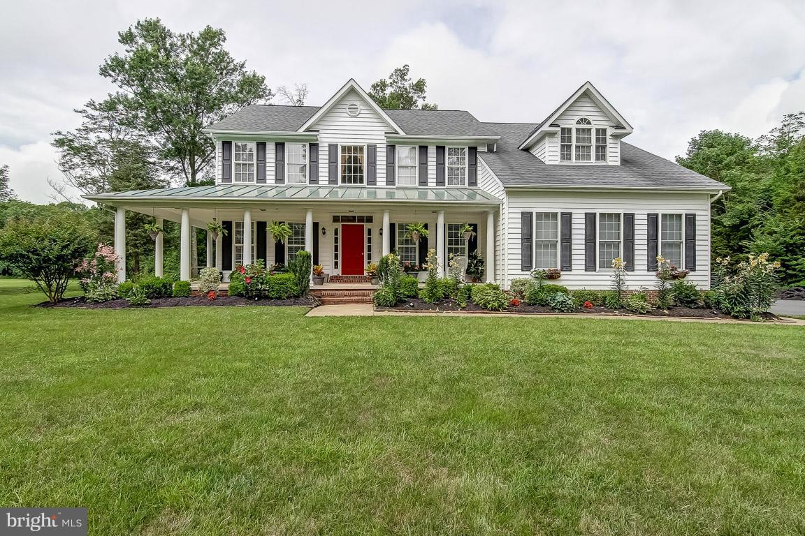 MACKENZIE MEADOWS - Residential