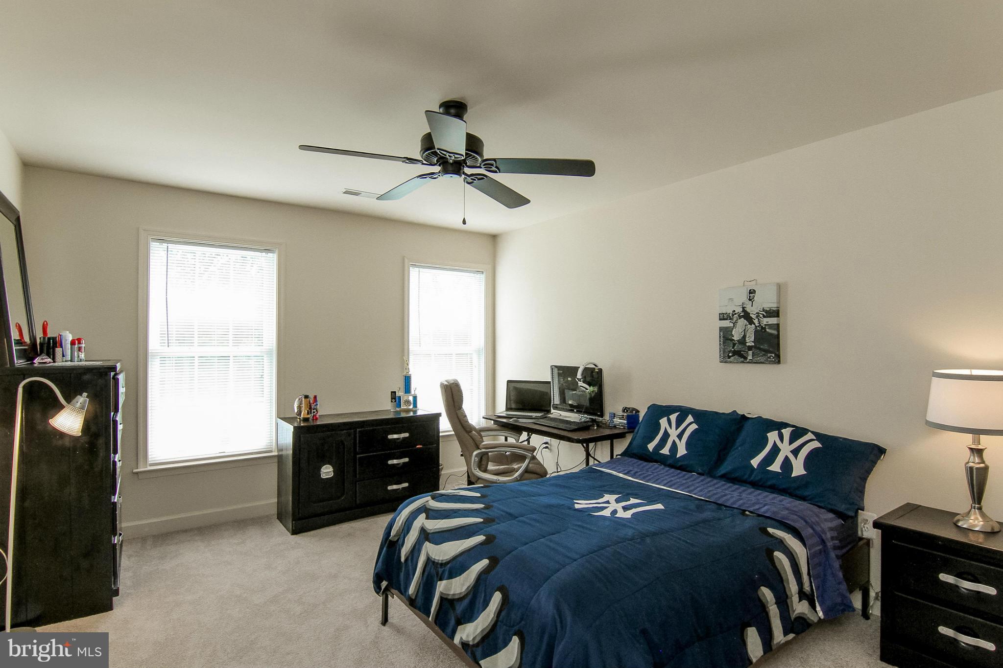 MACKENZIE MEADOWS - Residential