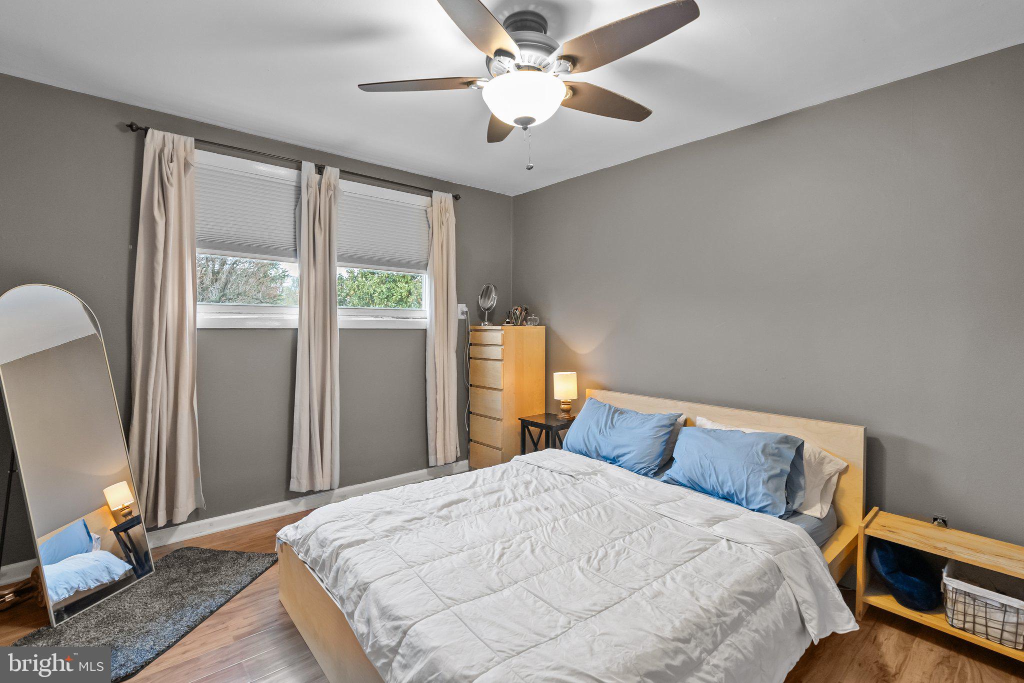 BELLS CORNER - Residential