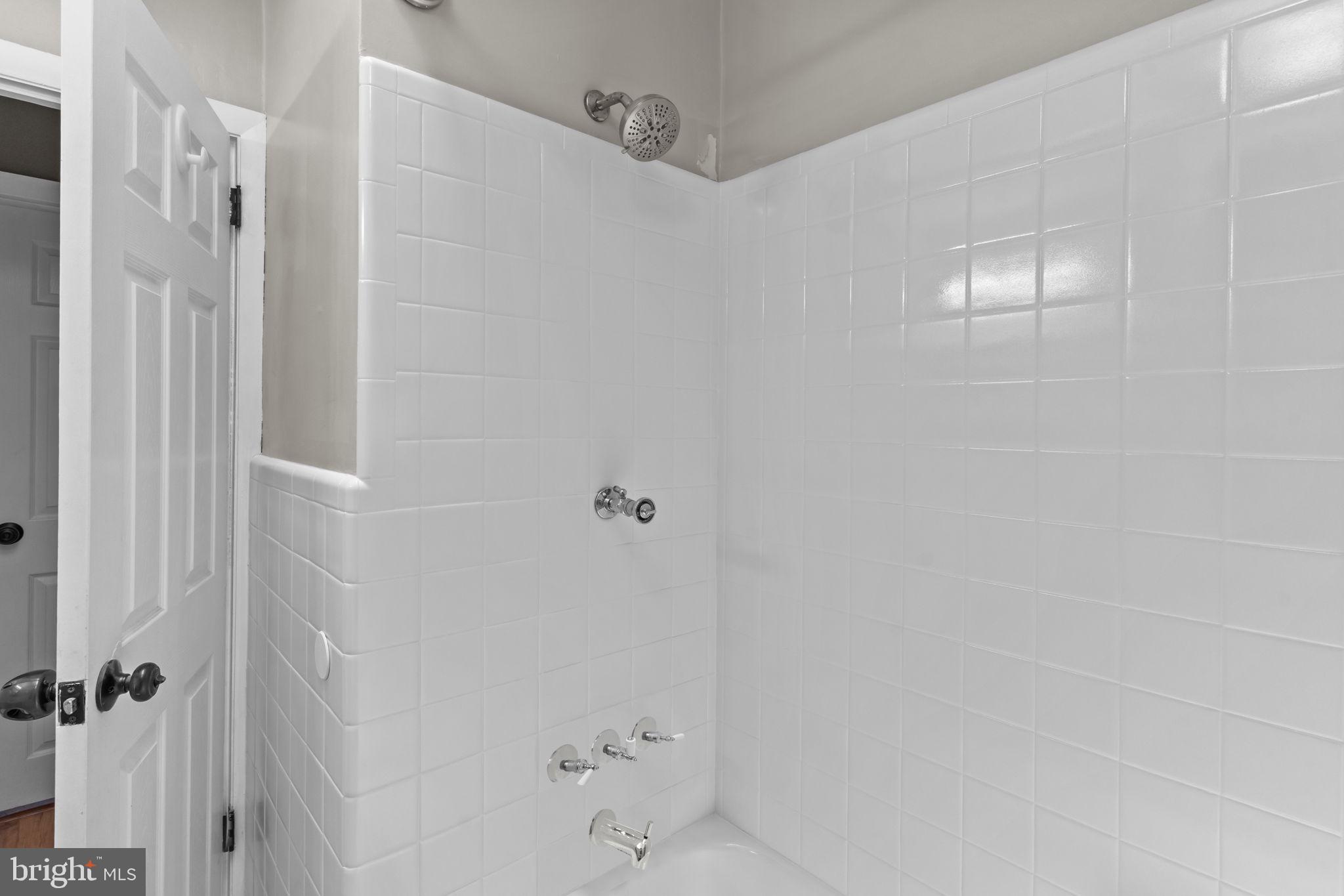 BELLS CORNER - Residential