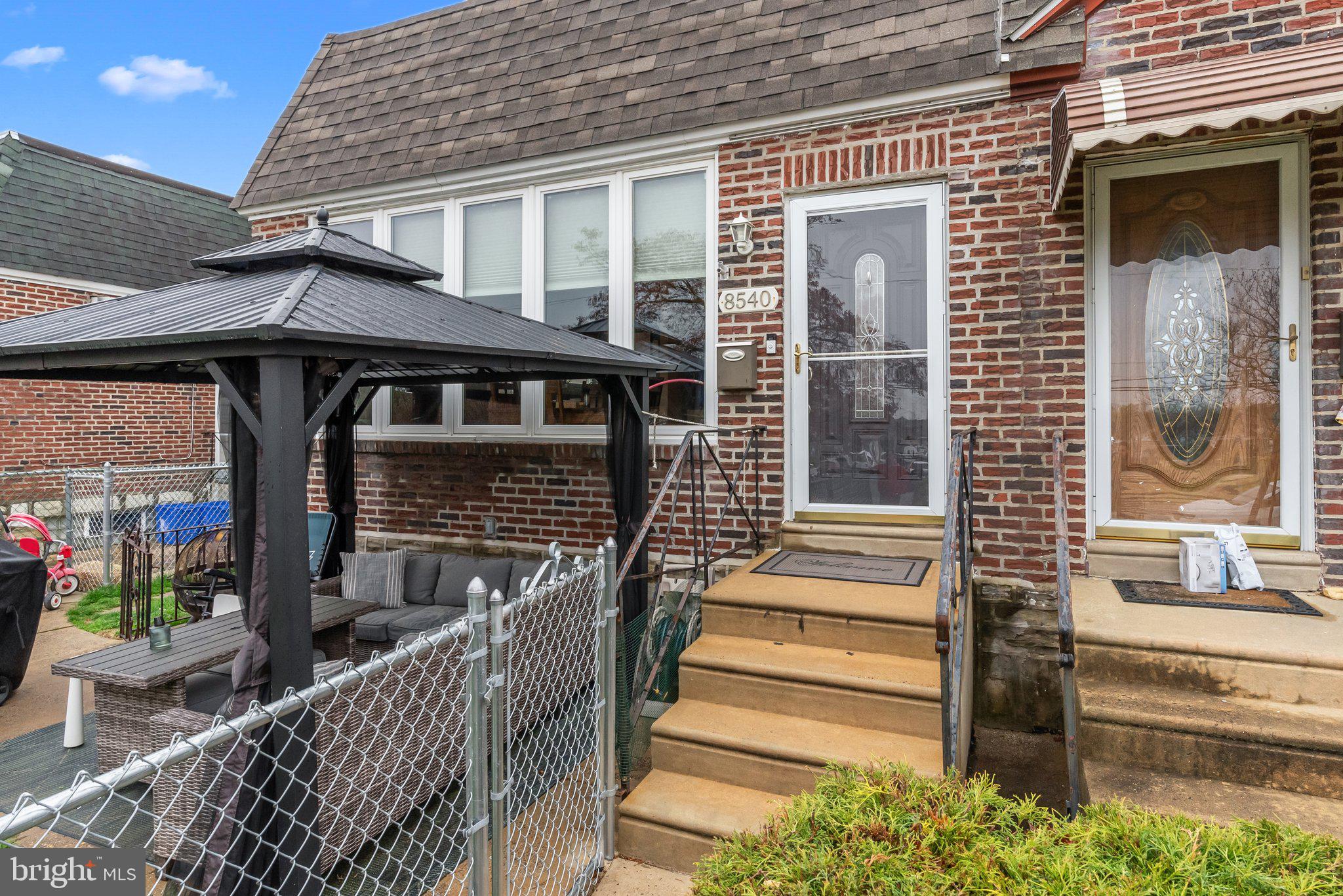 BELLS CORNER - Residential