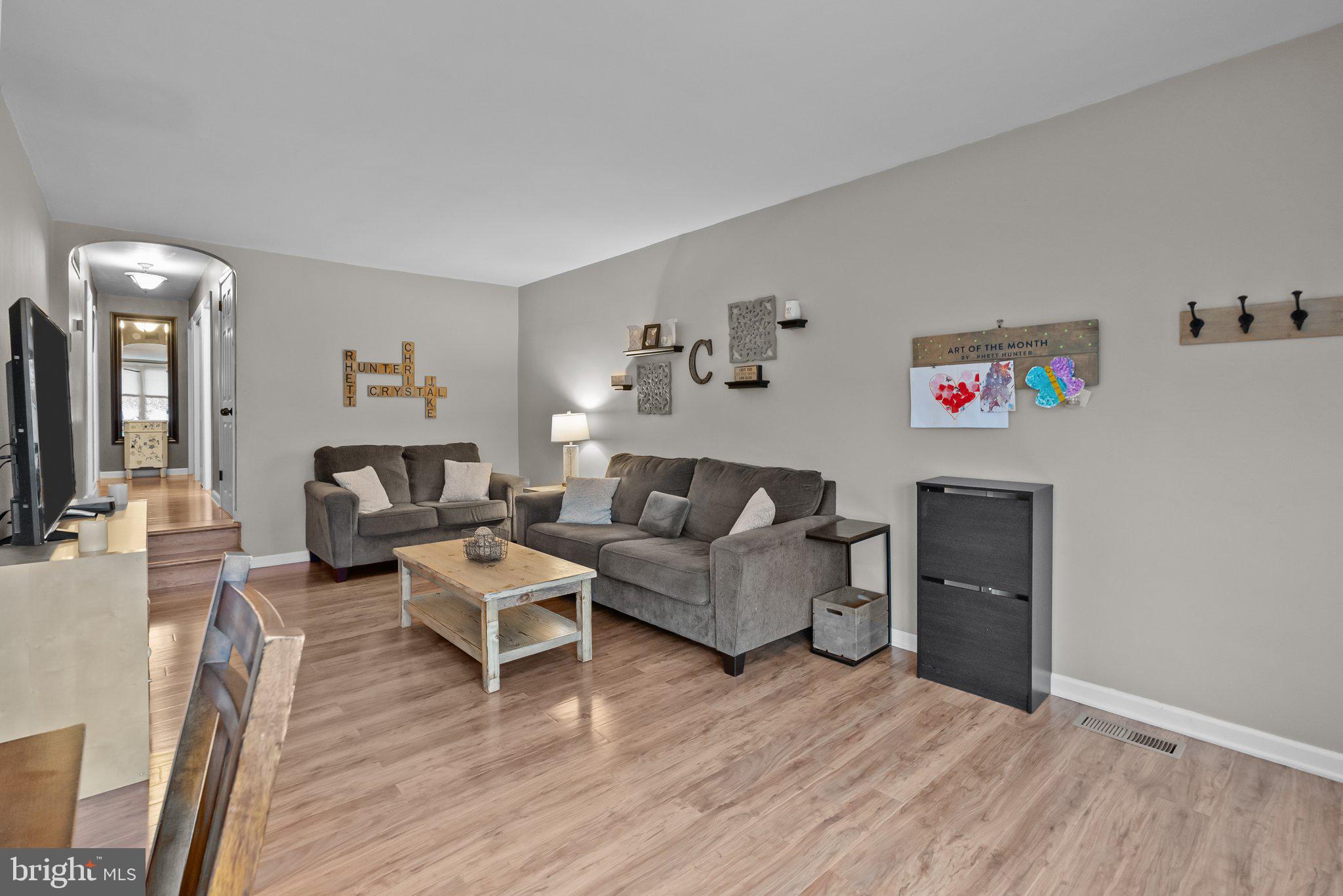 BELLS CORNER - Residential