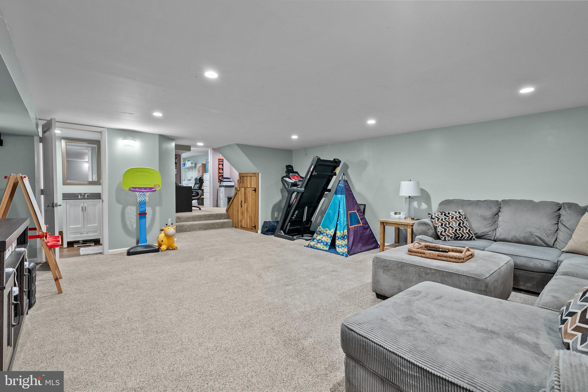 BELLS CORNER - Residential