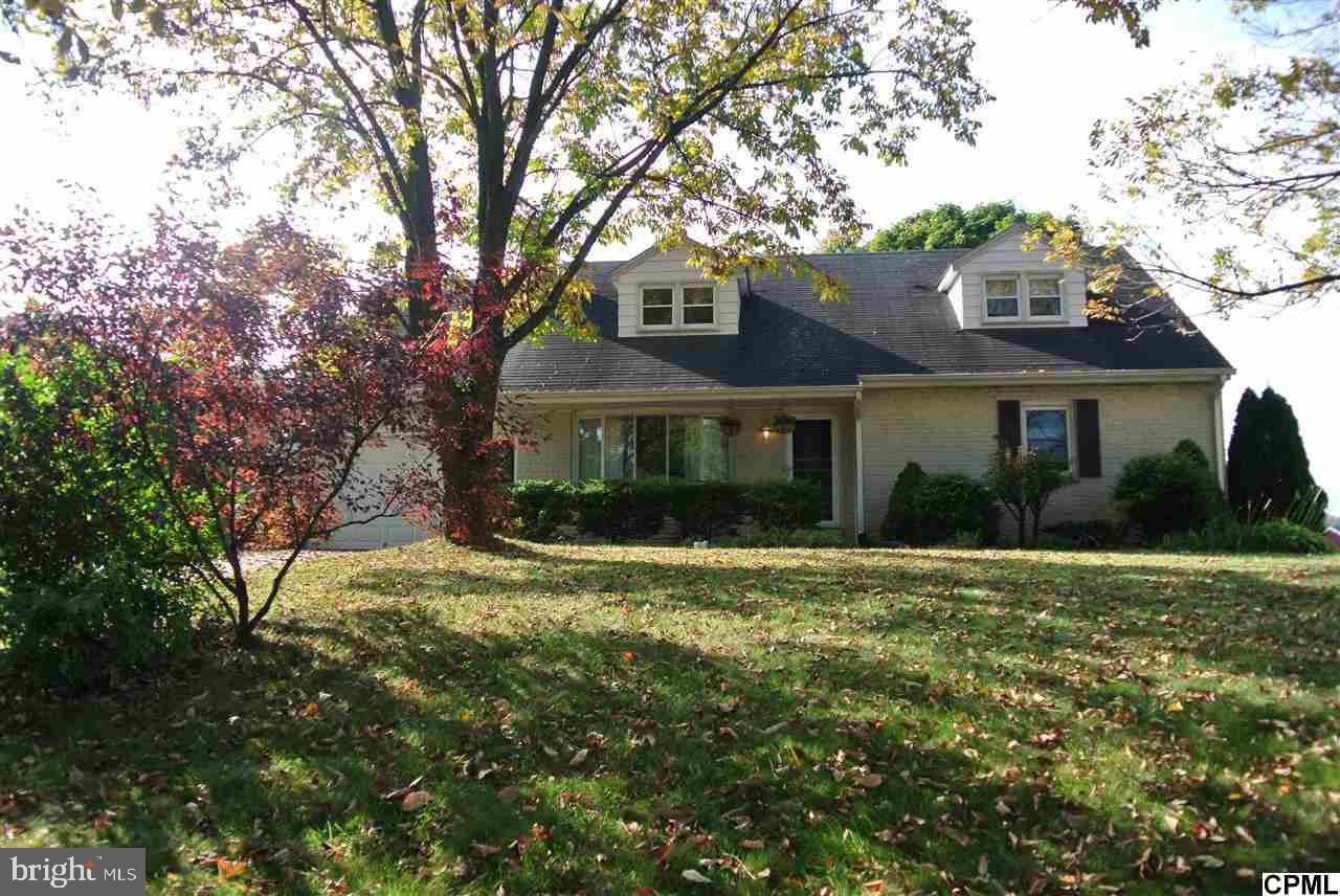 GORGEOUS CAPE COD HOME IN A GREAT LOCATION! FEATURES A LARGE, COMPLETELY UPDATED KITCHEN WITH QUARTZ COUNTERTOPS & SS APPLIANCES THAT IS PERFECT FOR ENTERTAINING! LARGE FAMILY. 4 LARGE BR & 2 FULL BATHS. COVERED PATIO, FOR ENJOYING YOUR LARGE BACKYARD. GREAT FOR THE KIDS. MASTER BR & 2ND BR ON 1ST LEVEL W/HW FLOORS. NEWER WINDOWS. HEAT PUMP NEW IN 2008. HW HEATER NEW IN 2009. GREAT NEIGHBORHOOD. CV SCHOOLS. BRICK & VINYL SIDING.