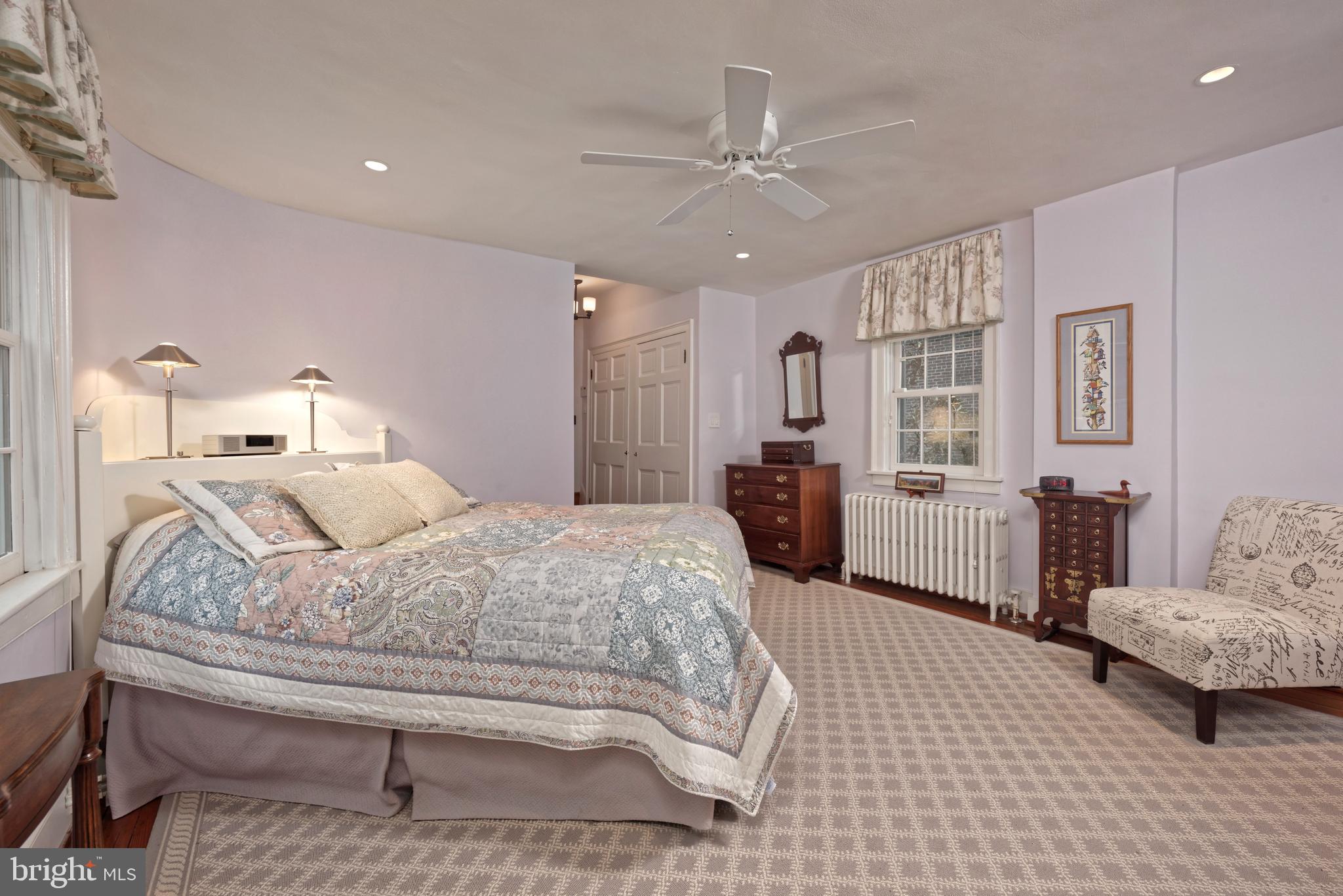 OLD TOWN ALEXANDRIA - Residential