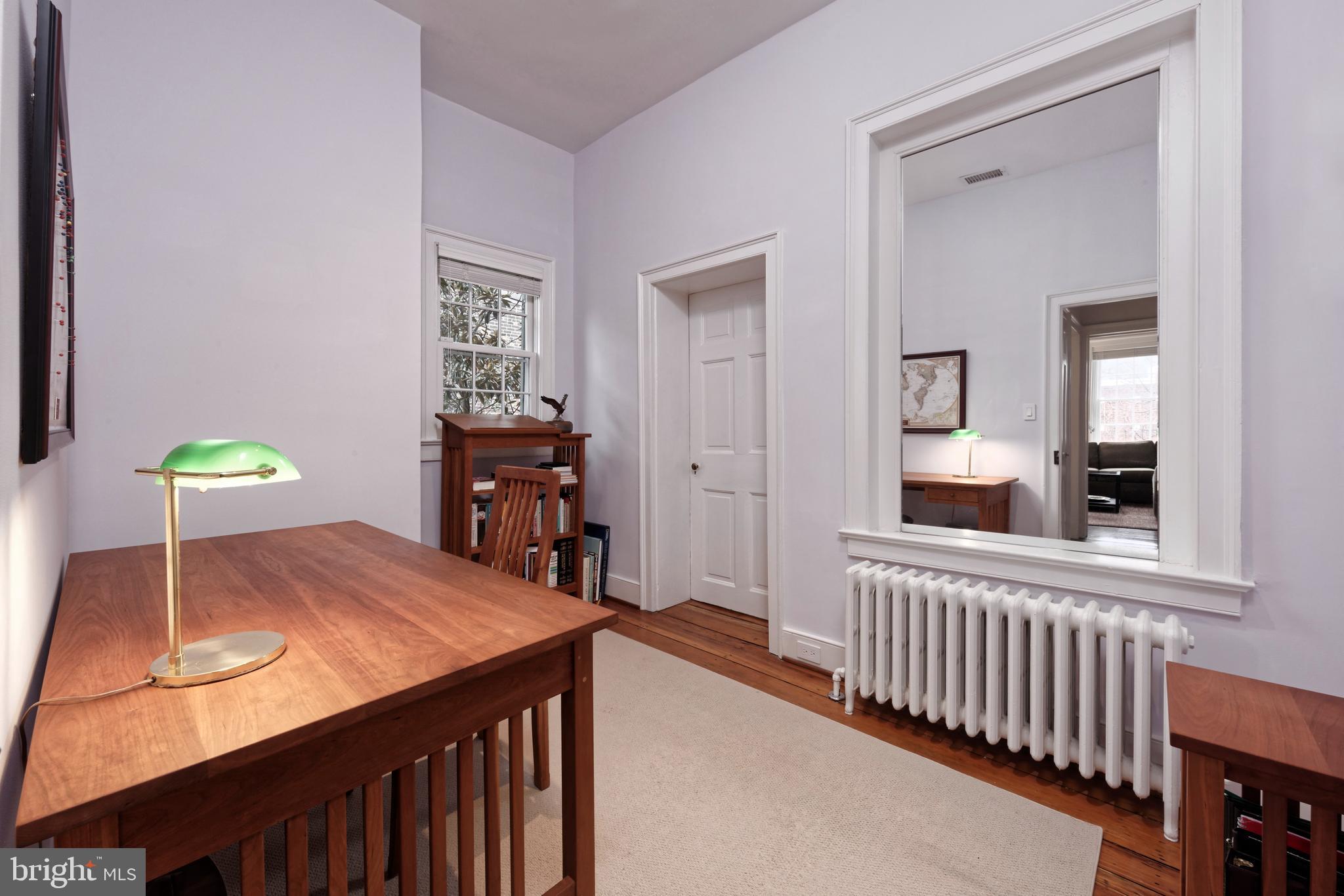 OLD TOWN ALEXANDRIA - Residential