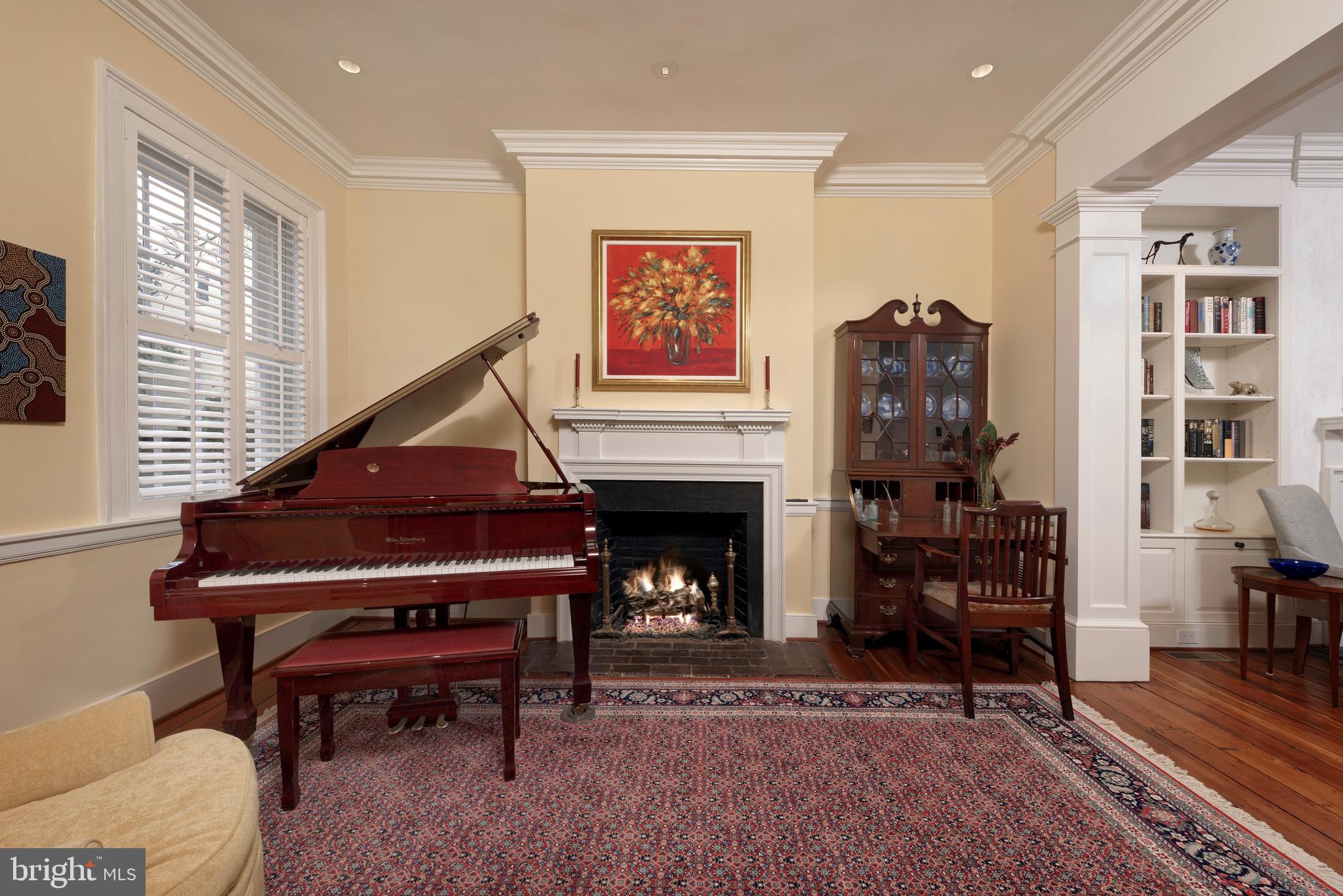 OLD TOWN ALEXANDRIA - Residential