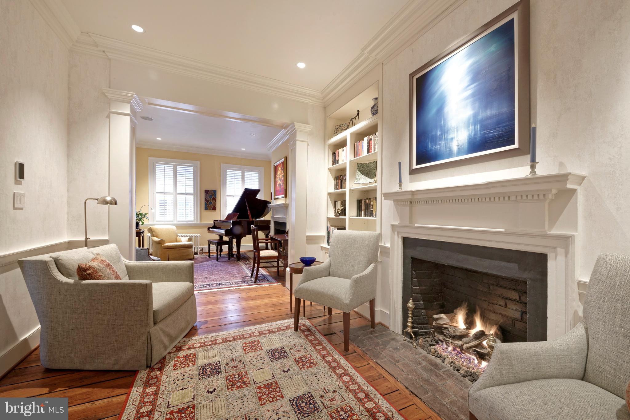 OLD TOWN ALEXANDRIA - Residential