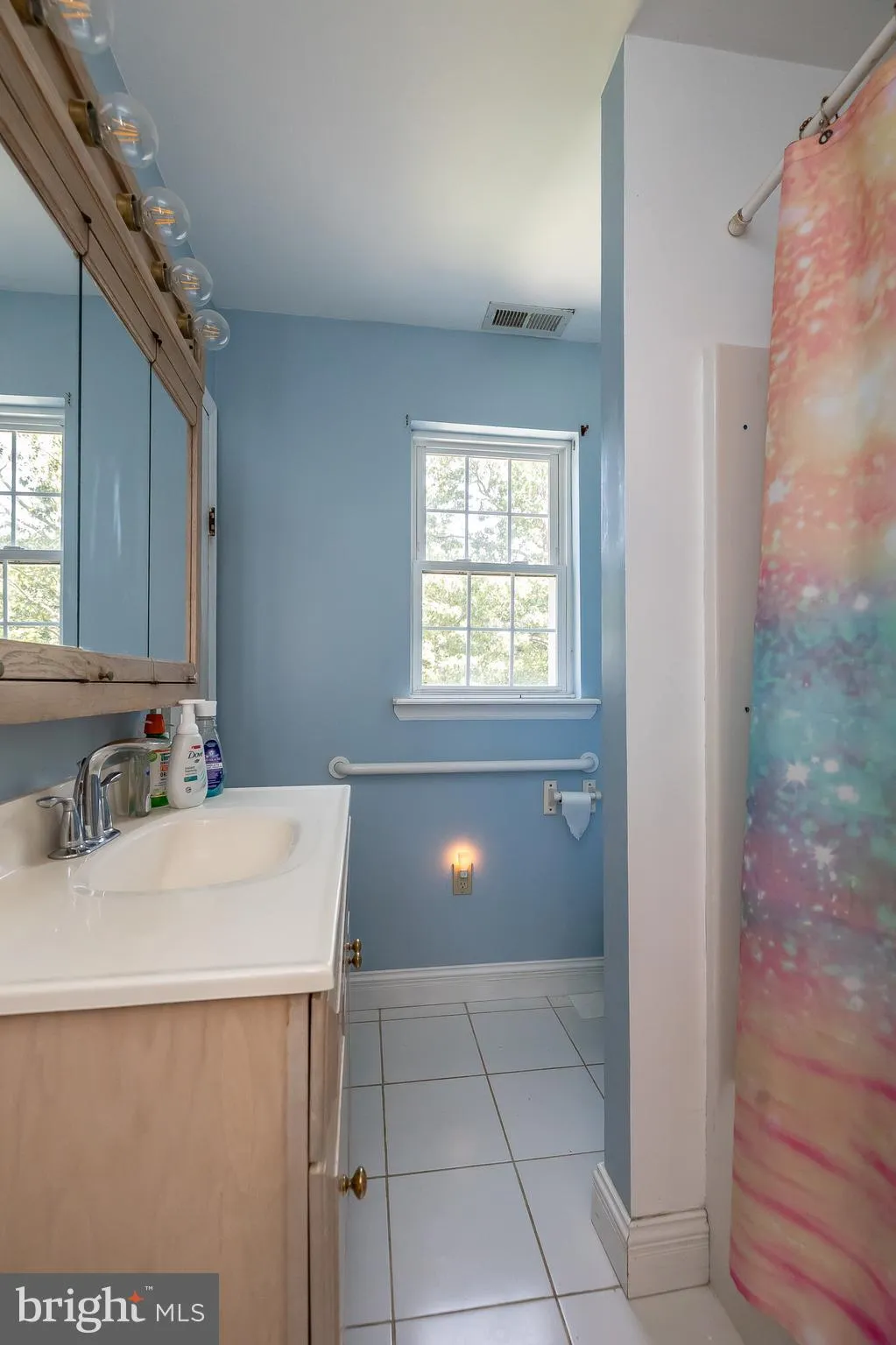 Egg Harbor Township, New Jersey 08234, United States, 5 Bedrooms Bedrooms, ,4 BathroomsBathrooms,Residential,Active,195040