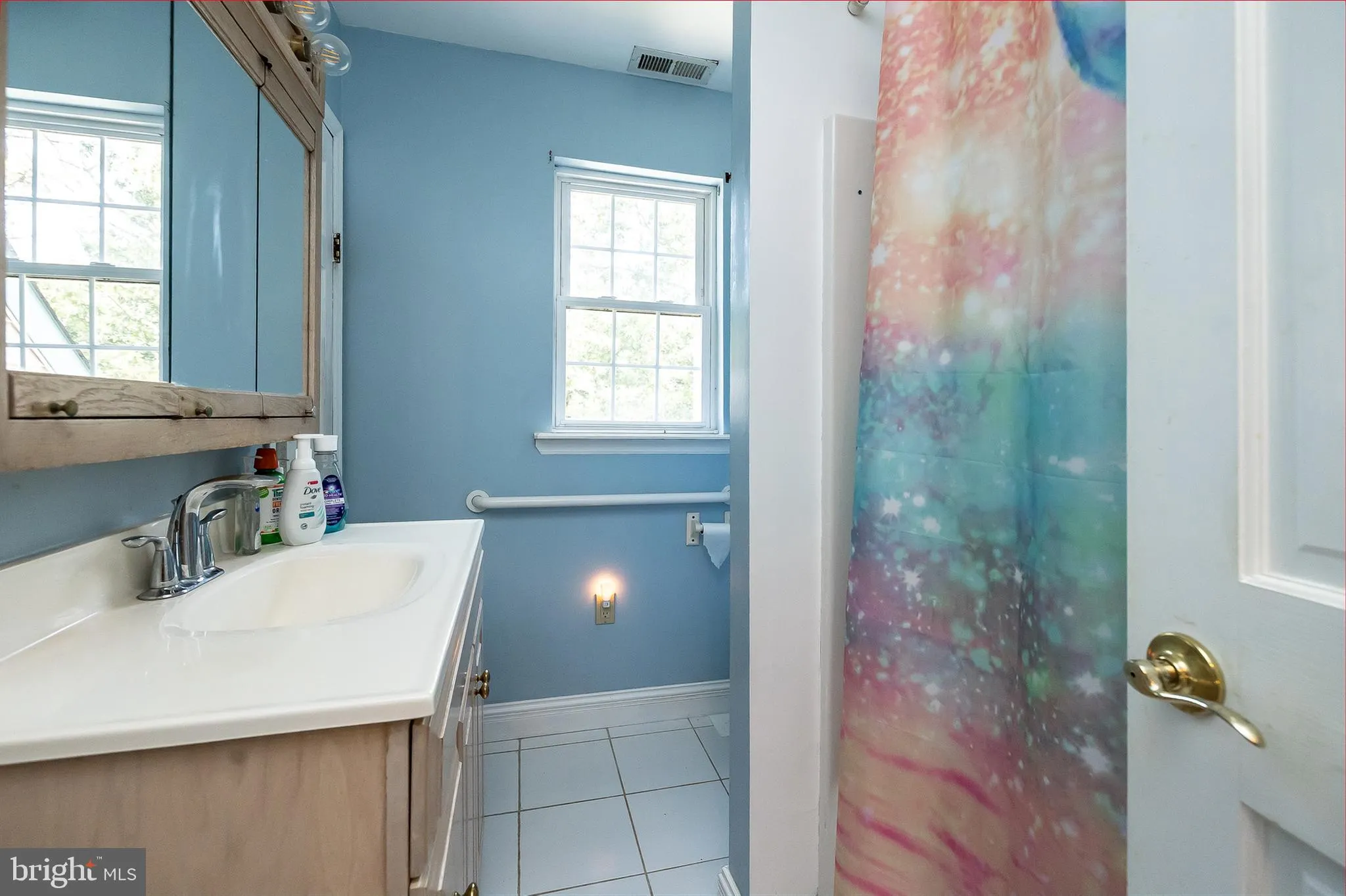 Egg Harbor Township, New Jersey 08234, United States, 5 Bedrooms Bedrooms, ,4 BathroomsBathrooms,Residential,Active,195040