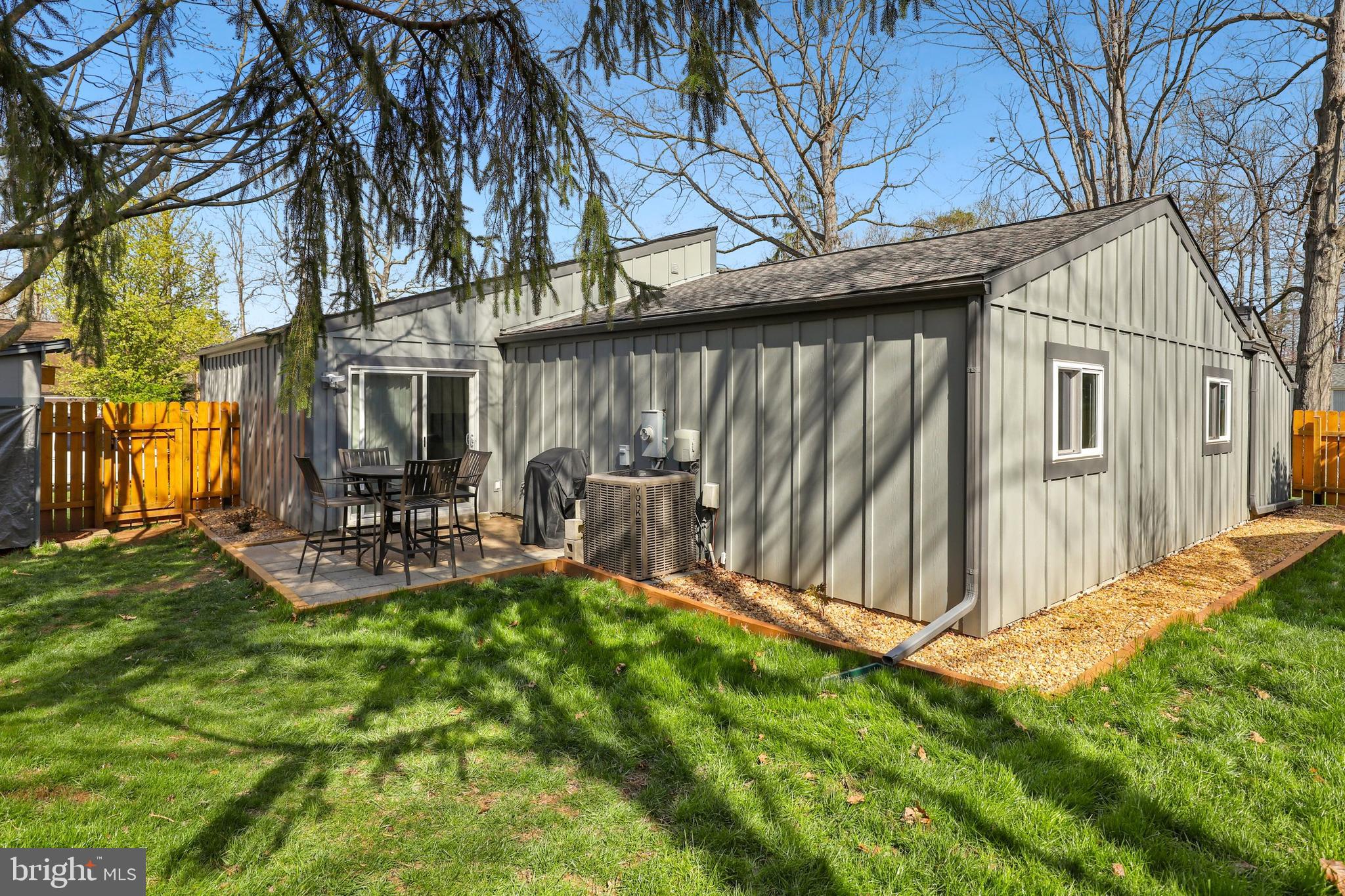 12201 NUTMEG LANE