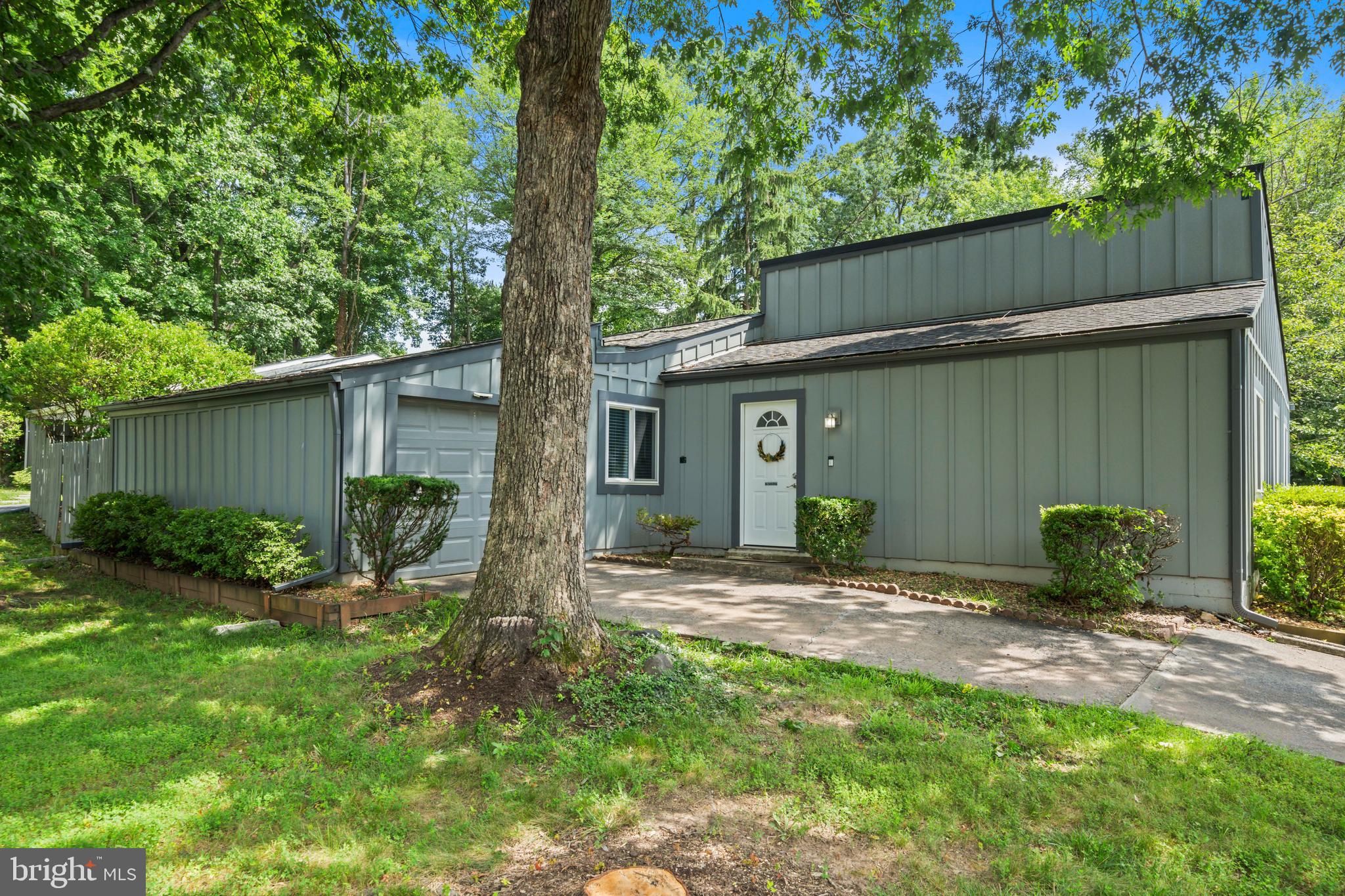 12201 NUTMEG LANE
