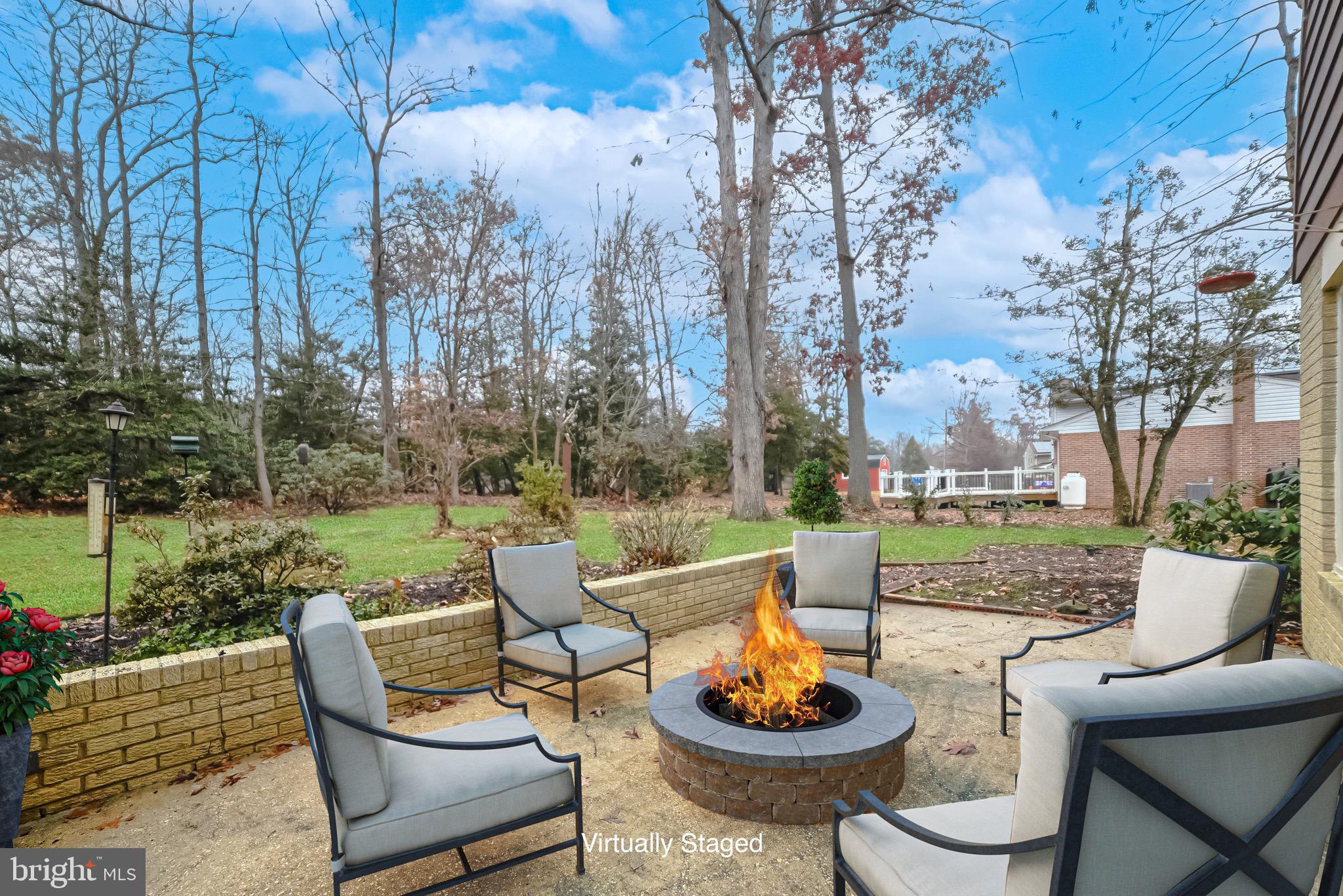 TOWN CREEK - Residential