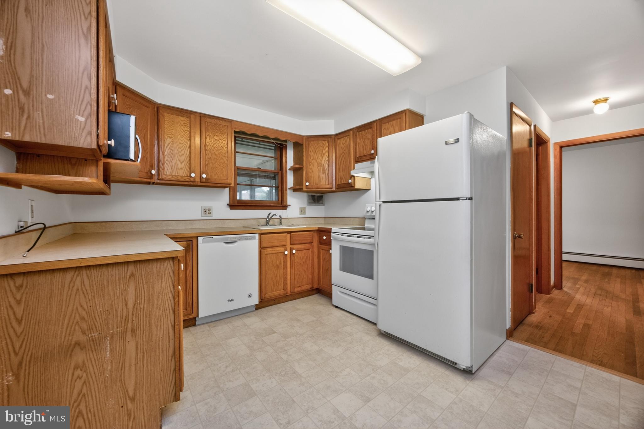 234 W CHESTNUT STREET