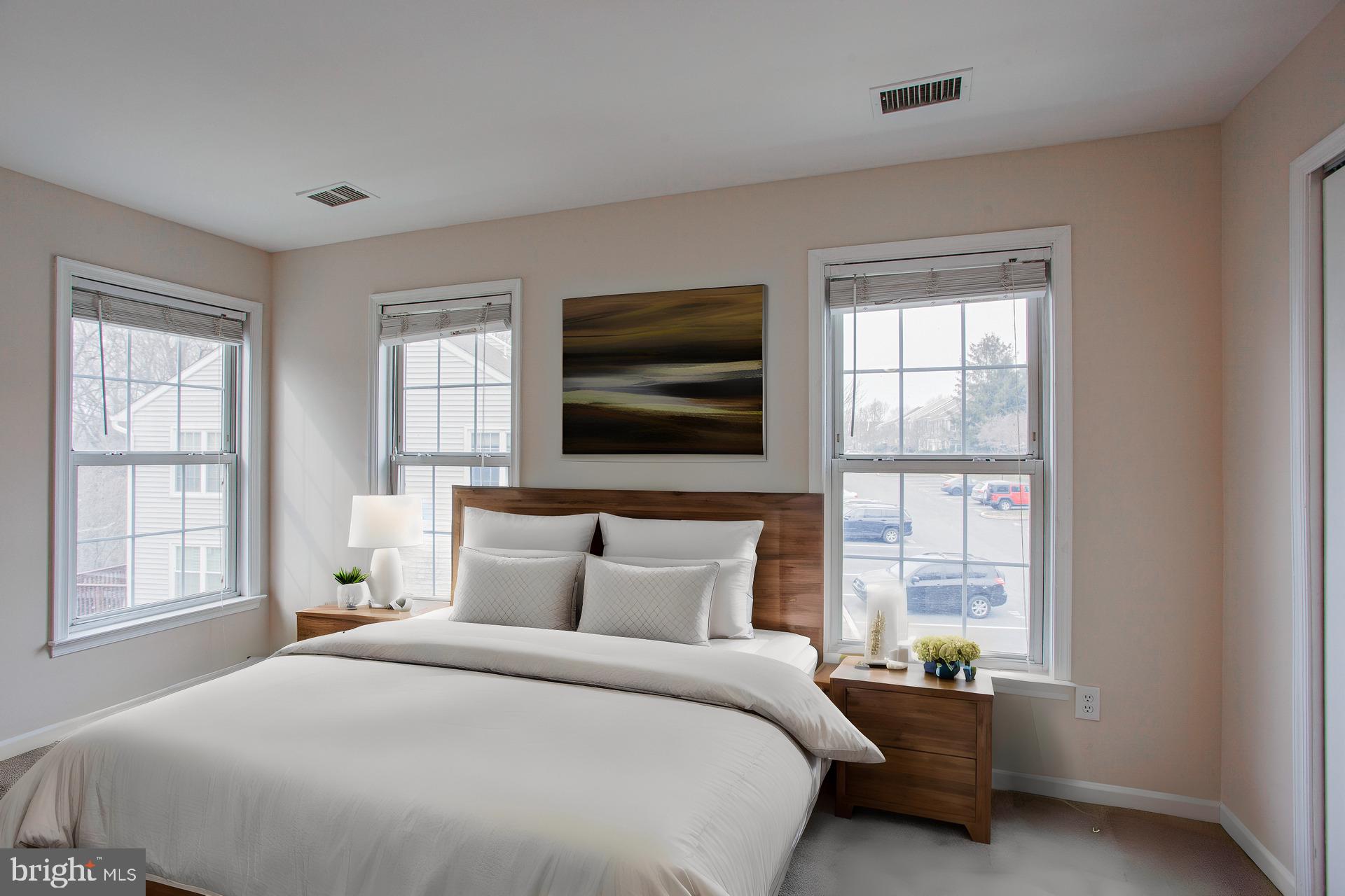 EXTON STATION - Residential