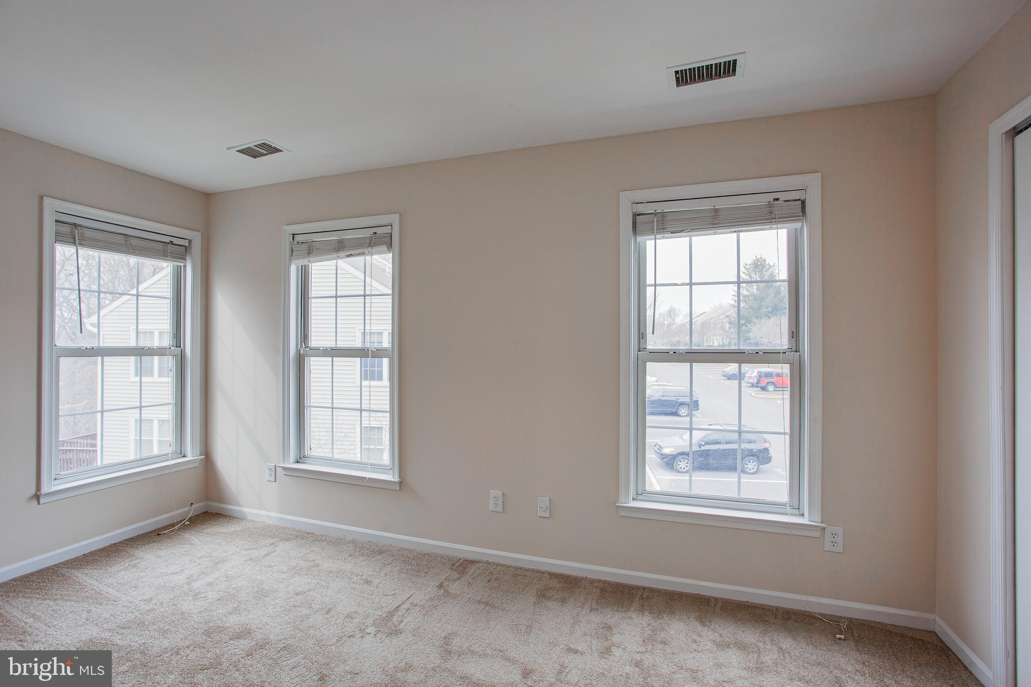 EXTON STATION - Residential