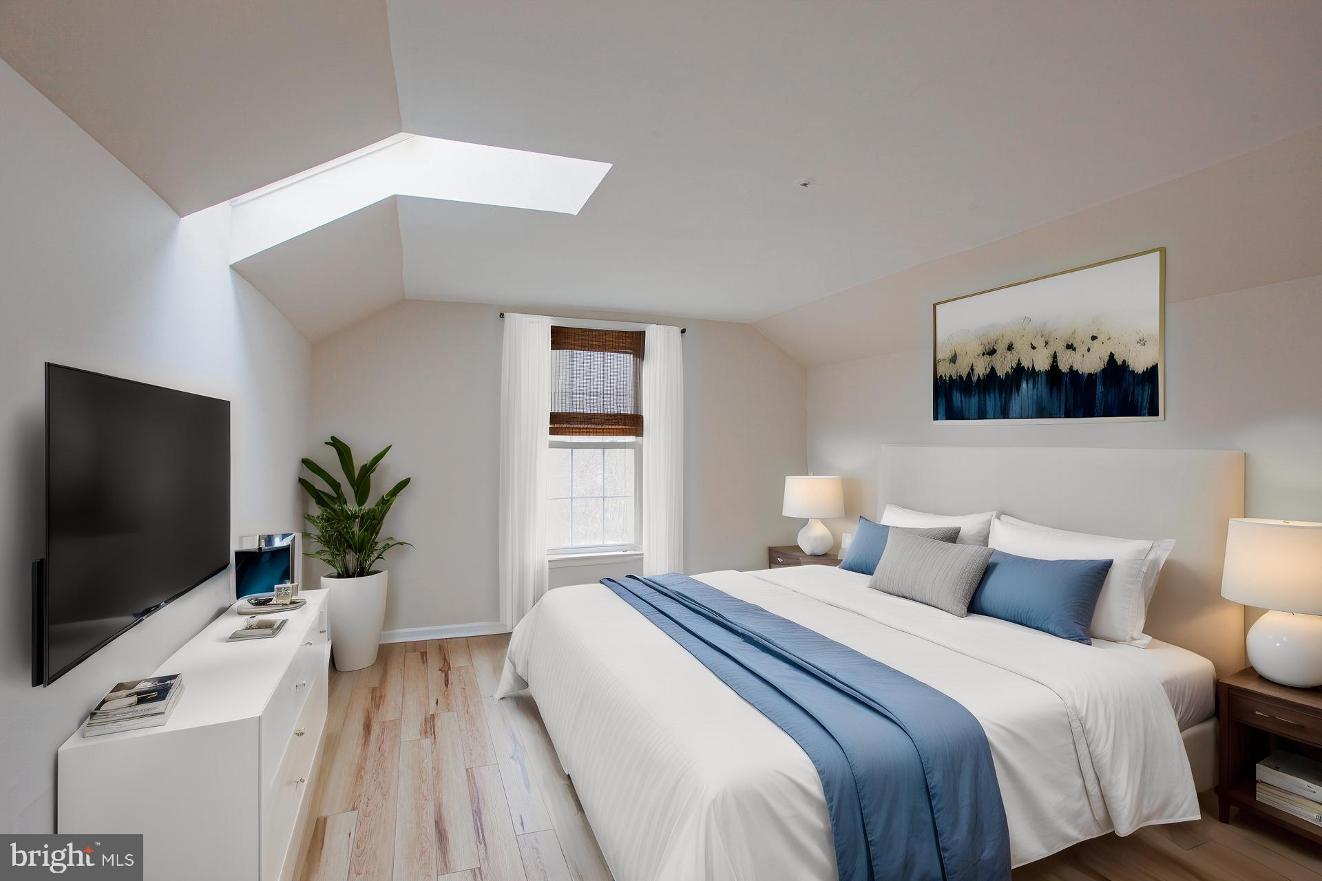 EXTON STATION - Residential