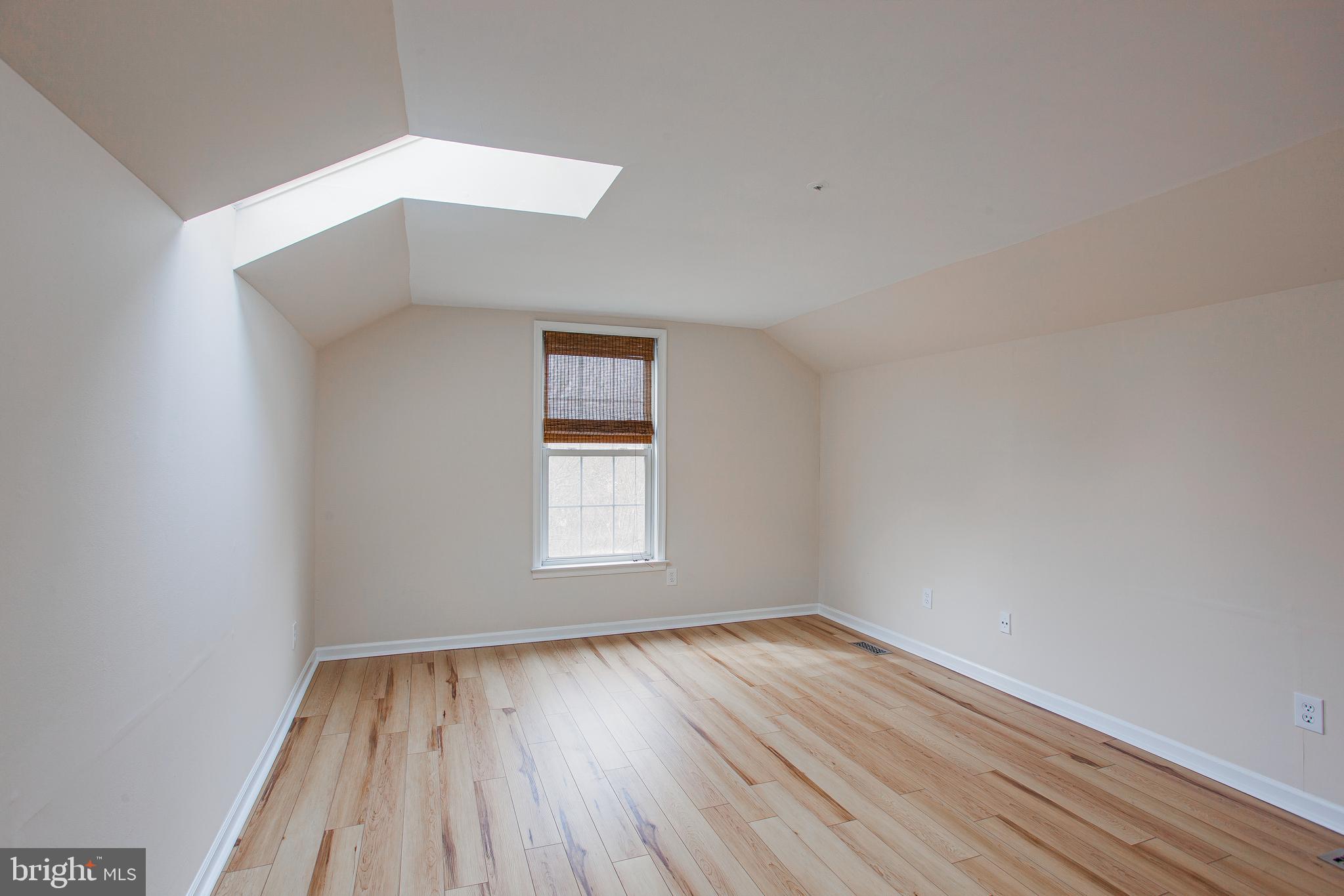 EXTON STATION - Residential