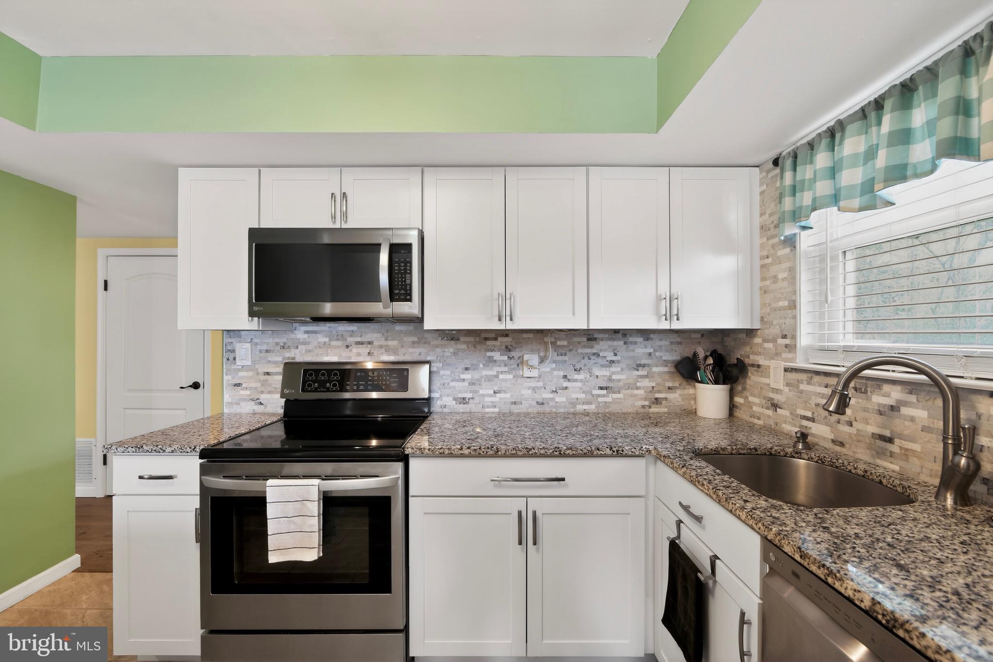 WEDGEWOOD ESTATES - Residential
