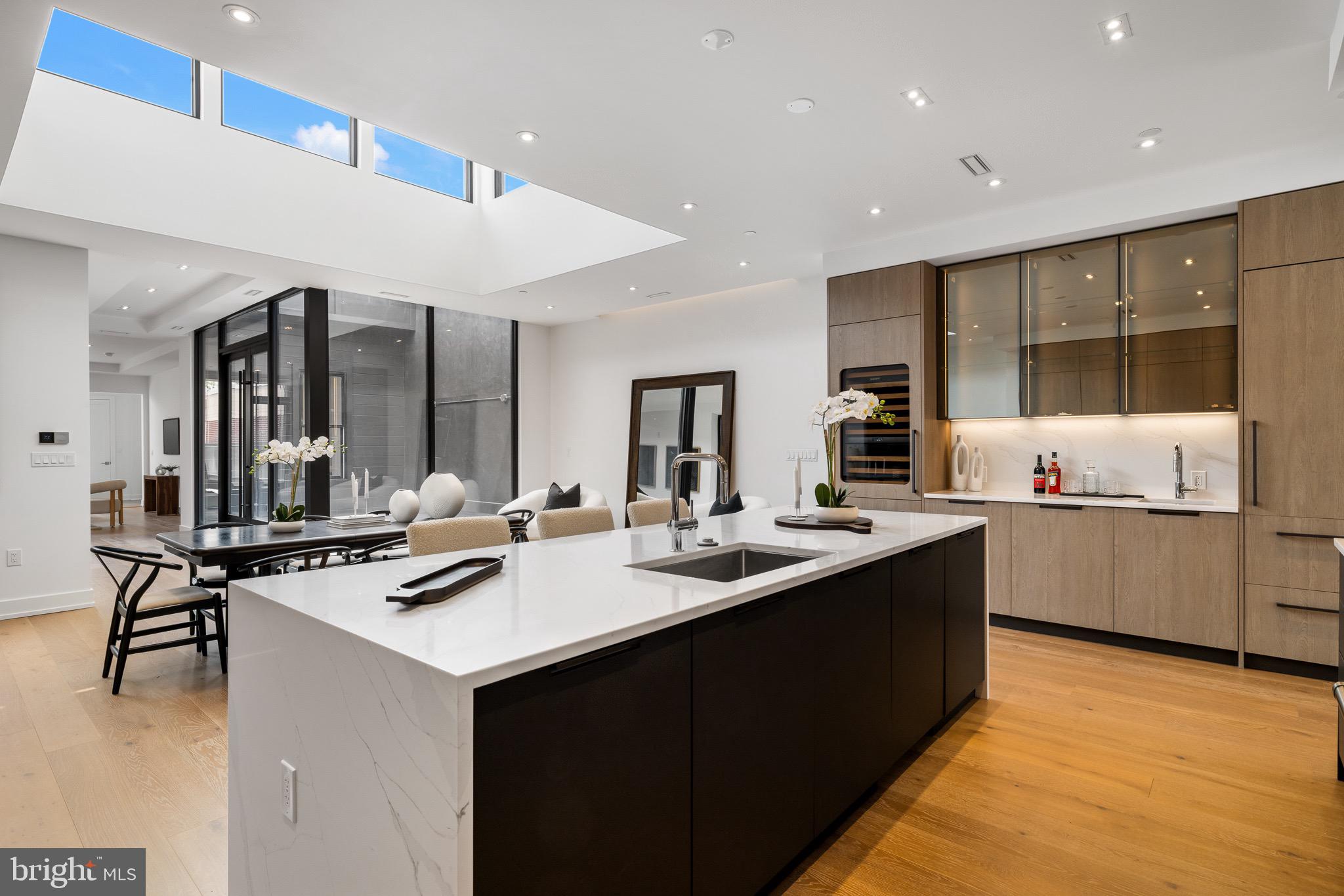 OLD CITY - Residential