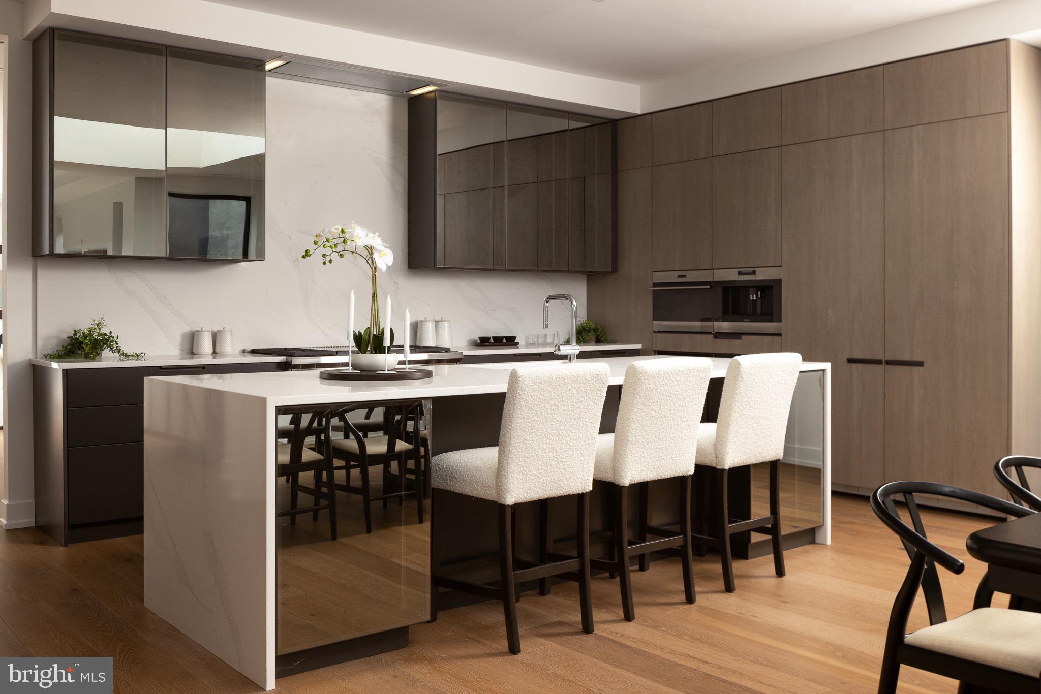 OLD CITY - Residential