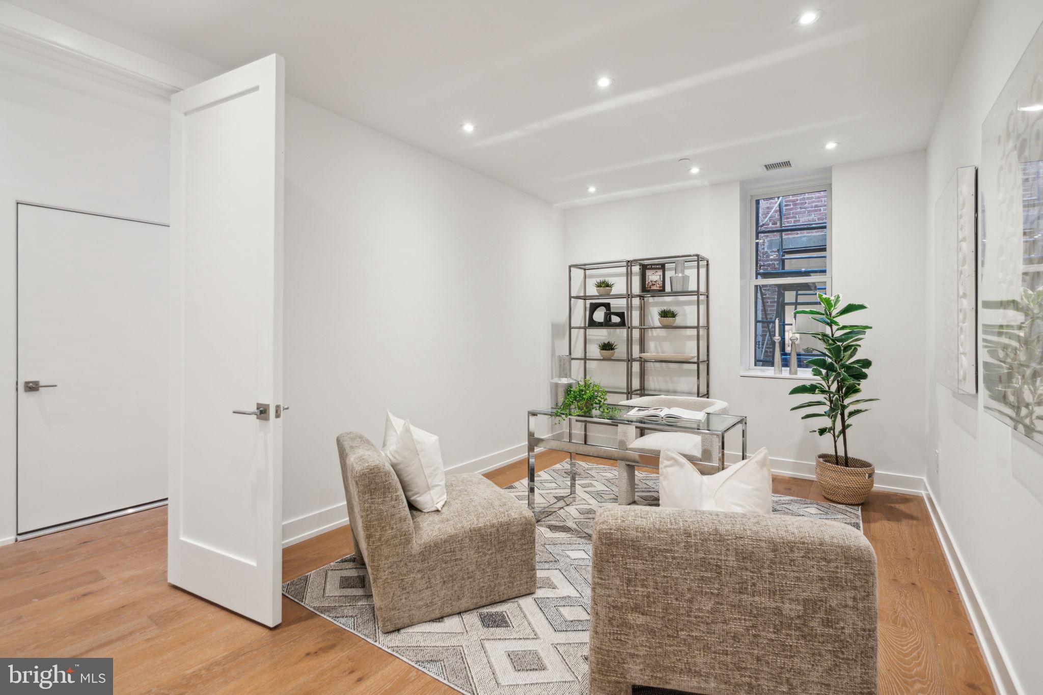 OLD CITY - Residential