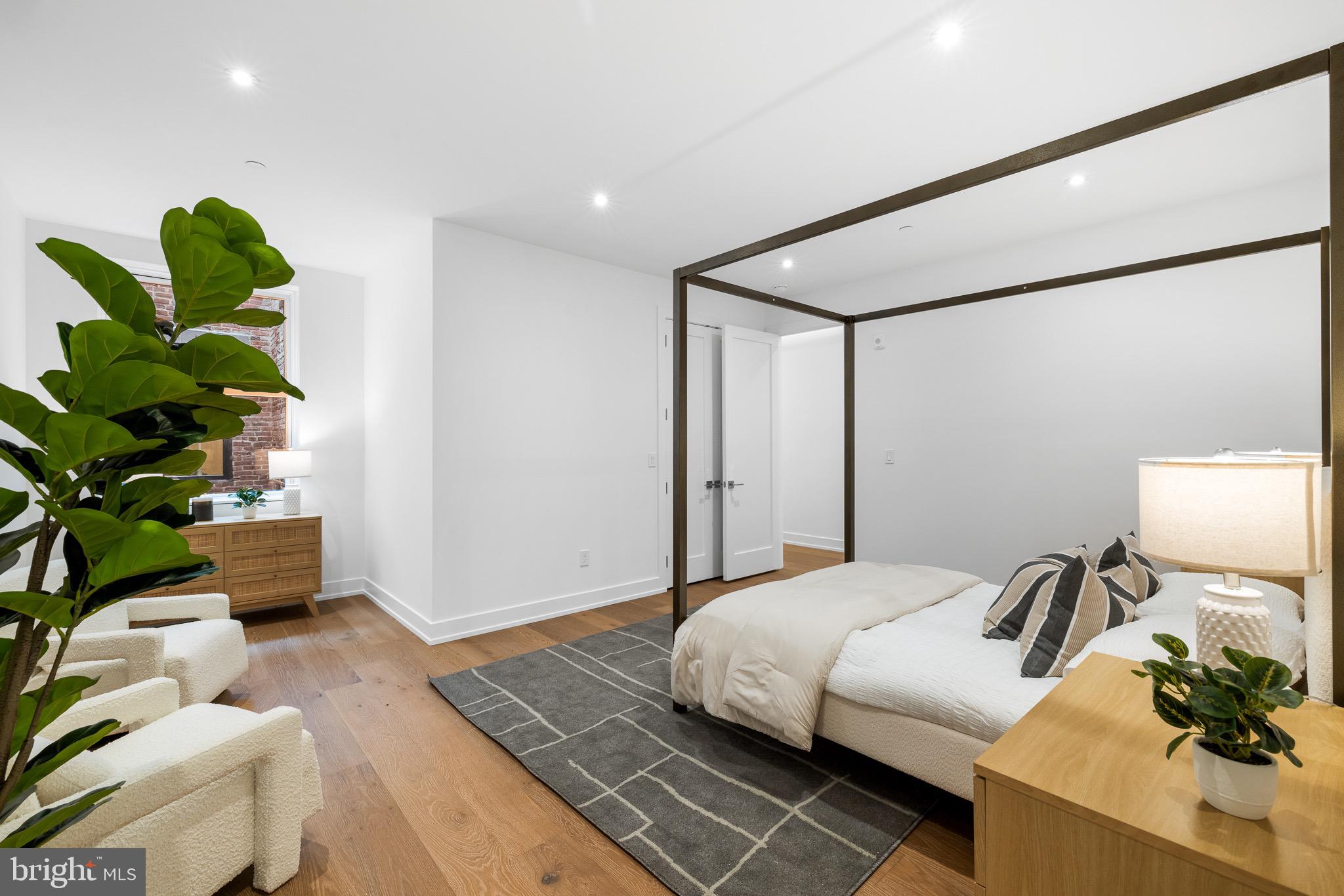 OLD CITY - Residential