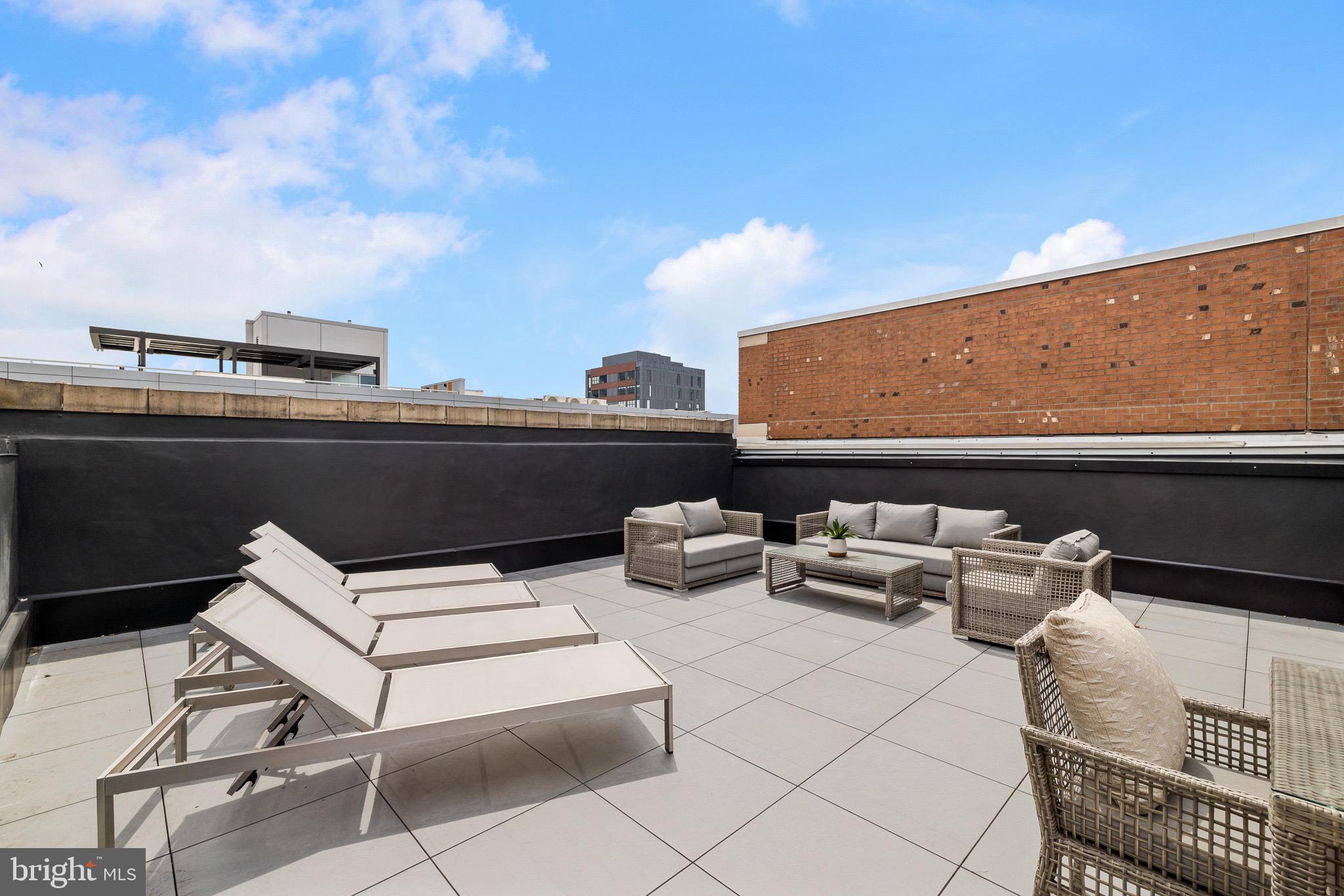 OLD CITY - Residential