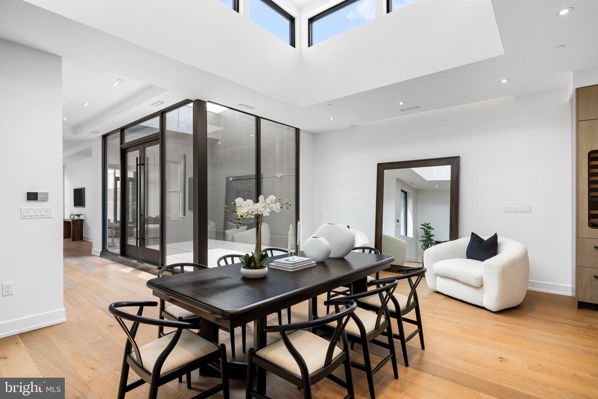 OLD CITY - Residential