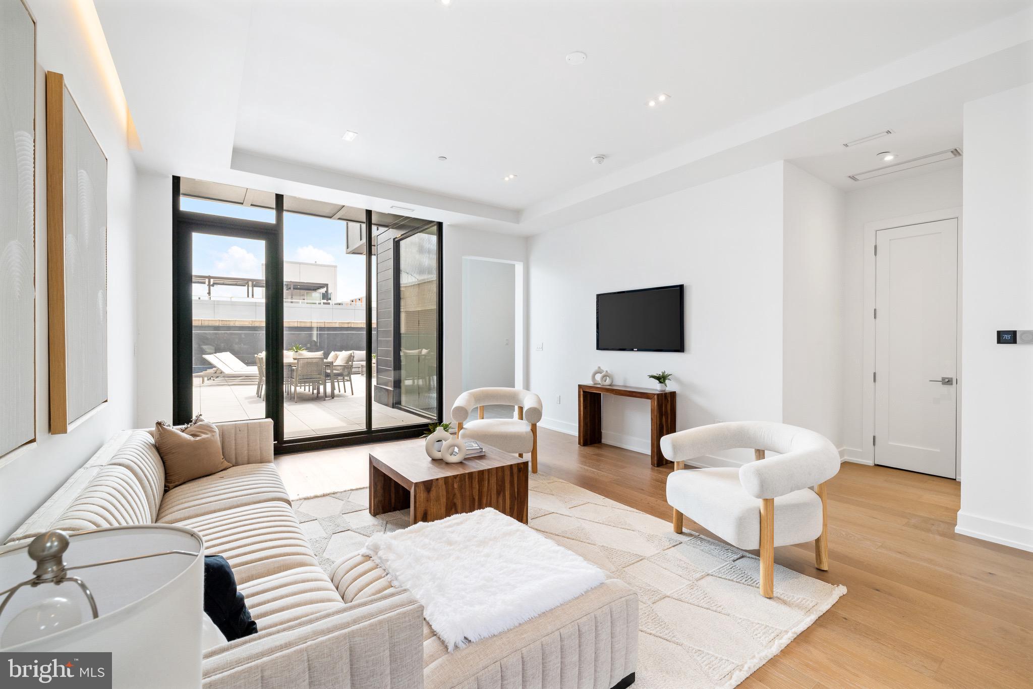 OLD CITY - Residential