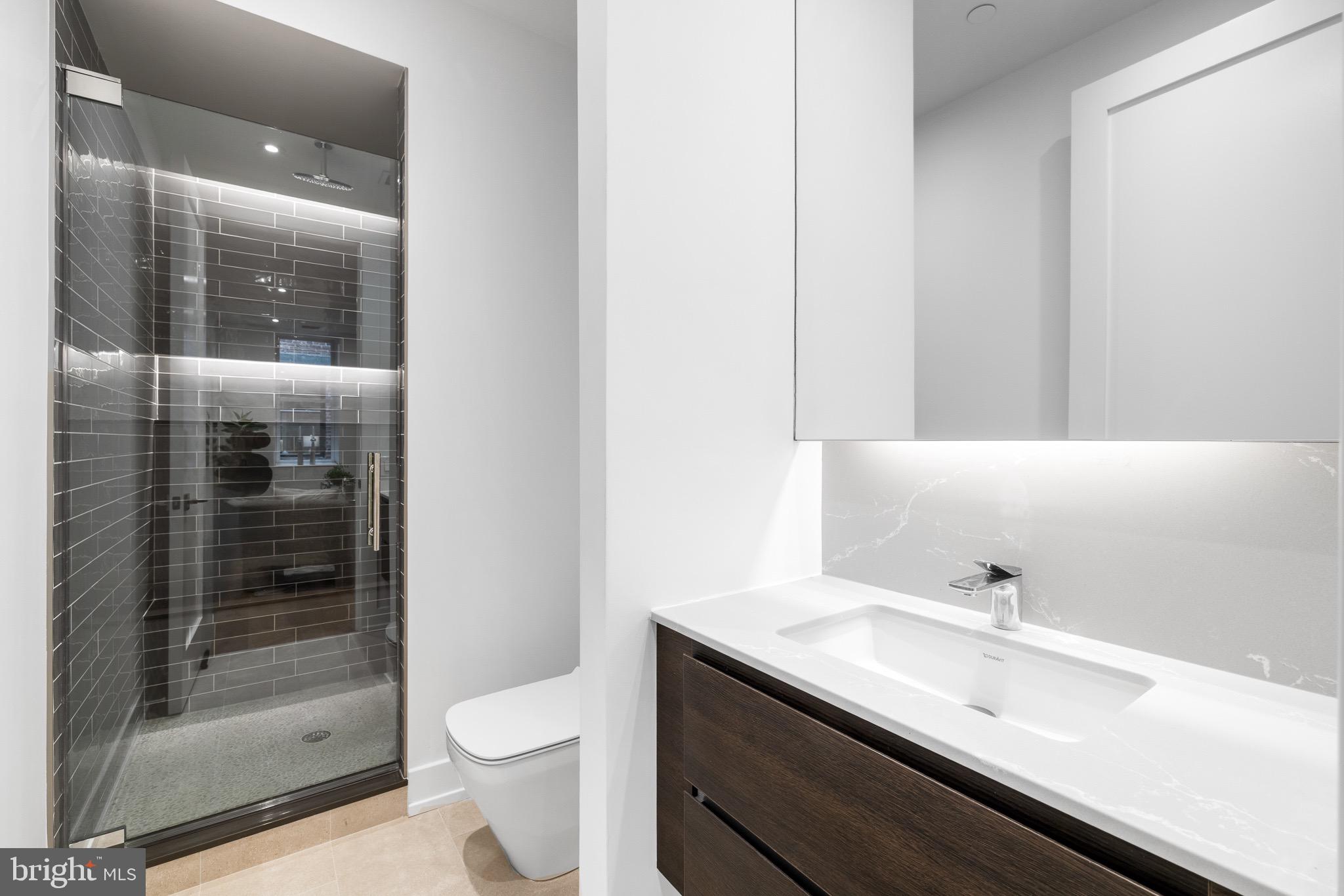 OLD CITY - Residential