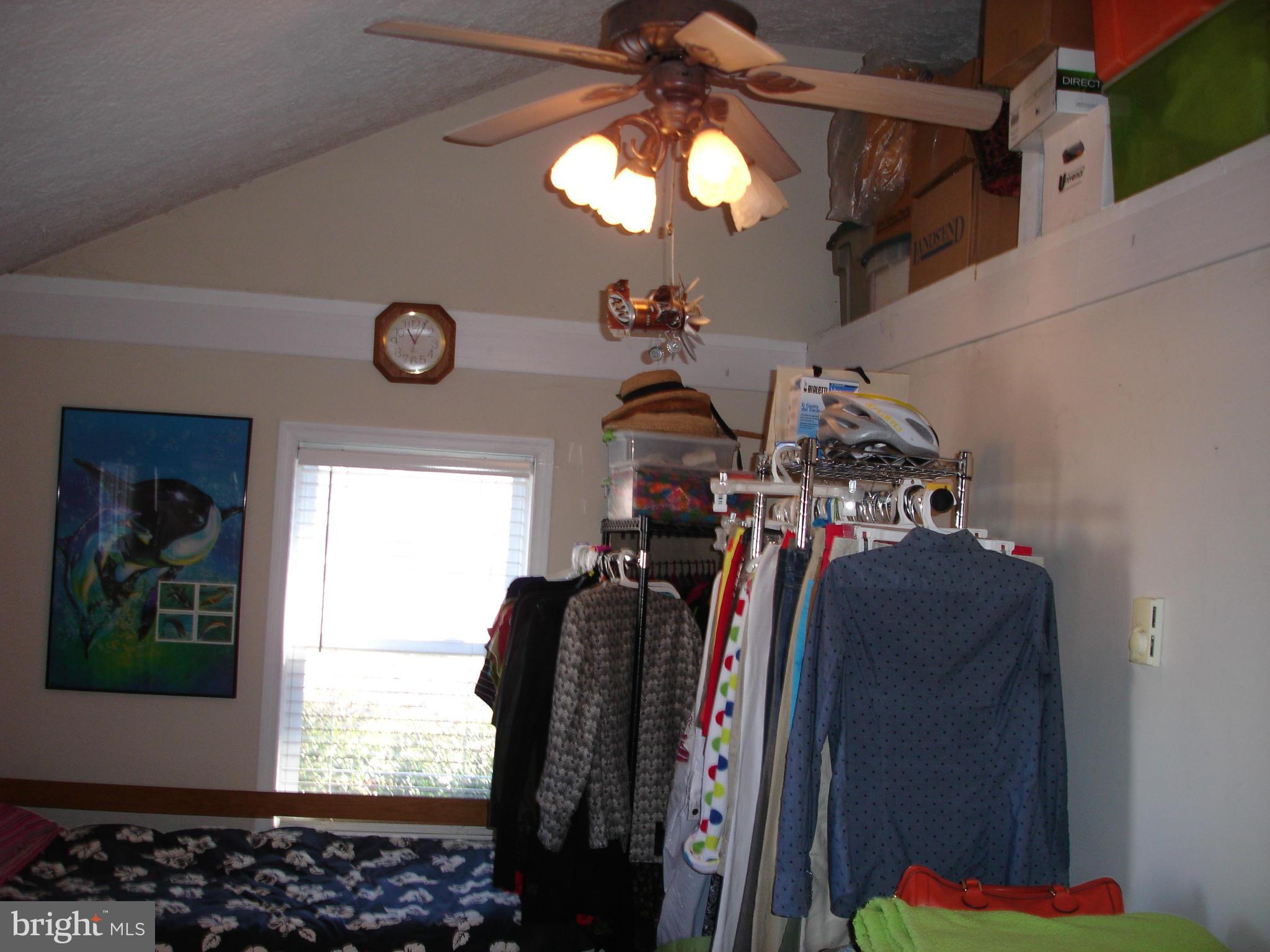 COBB ISLAND - Residential